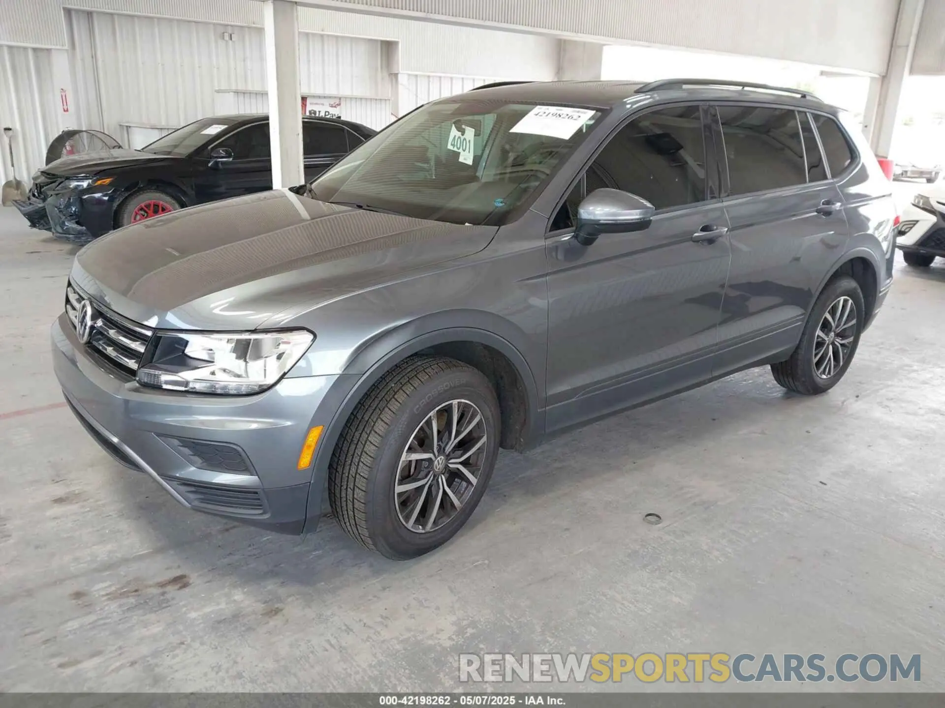 2 fotografías del automóvil dañado 3VV1B7AX0MM030915 VOLKSWAGEN TIGUAN 2021