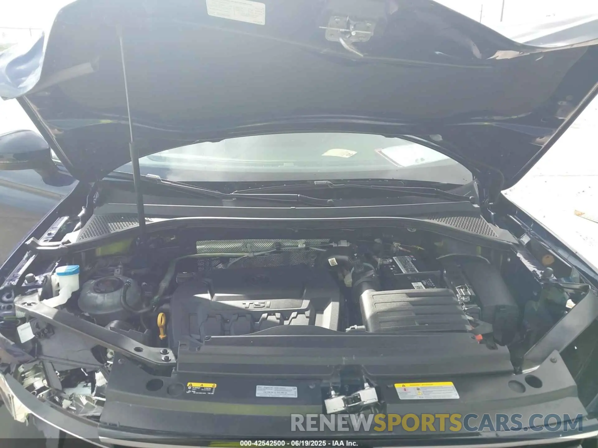 10 fotografías del automóvil dañado 3VV1B7AX3MM096973 VOLKSWAGEN TIGUAN 2021