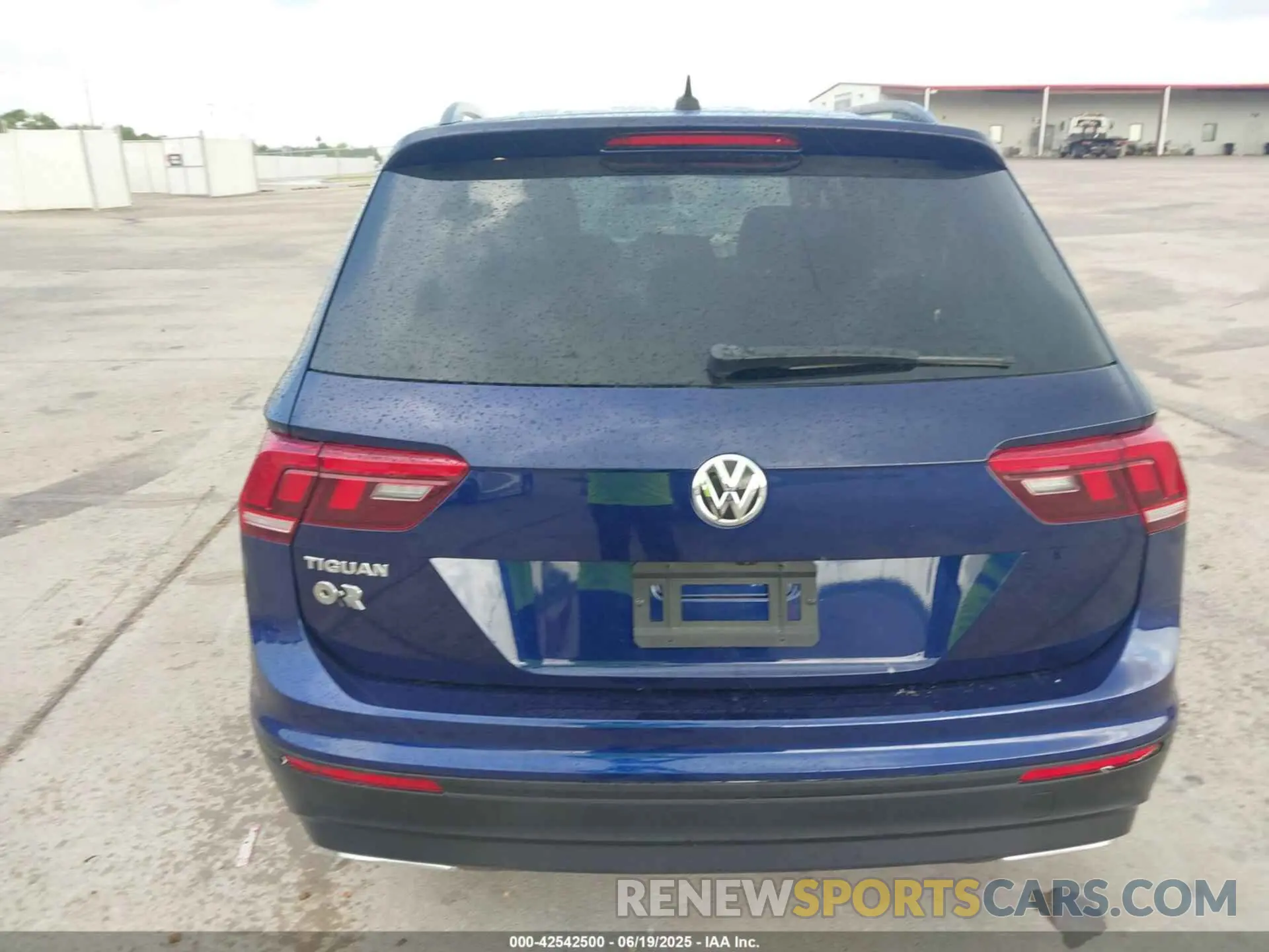 16 fotografías del automóvil dañado 3VV1B7AX3MM096973 VOLKSWAGEN TIGUAN 2021