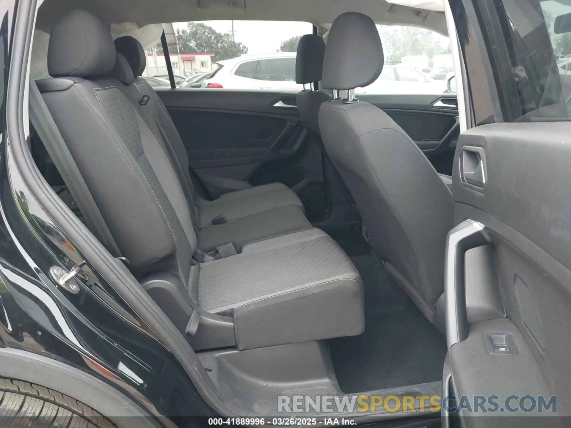 8 fotografías del automóvil dañado 3VV1B7AX4MM025586 VOLKSWAGEN TIGUAN 2021