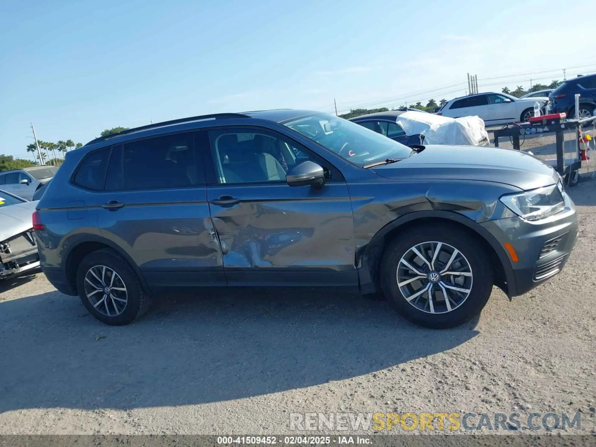 13 fotografías del automóvil dañado 3VV1B7AX5MM081763 VOLKSWAGEN TIGUAN 2021