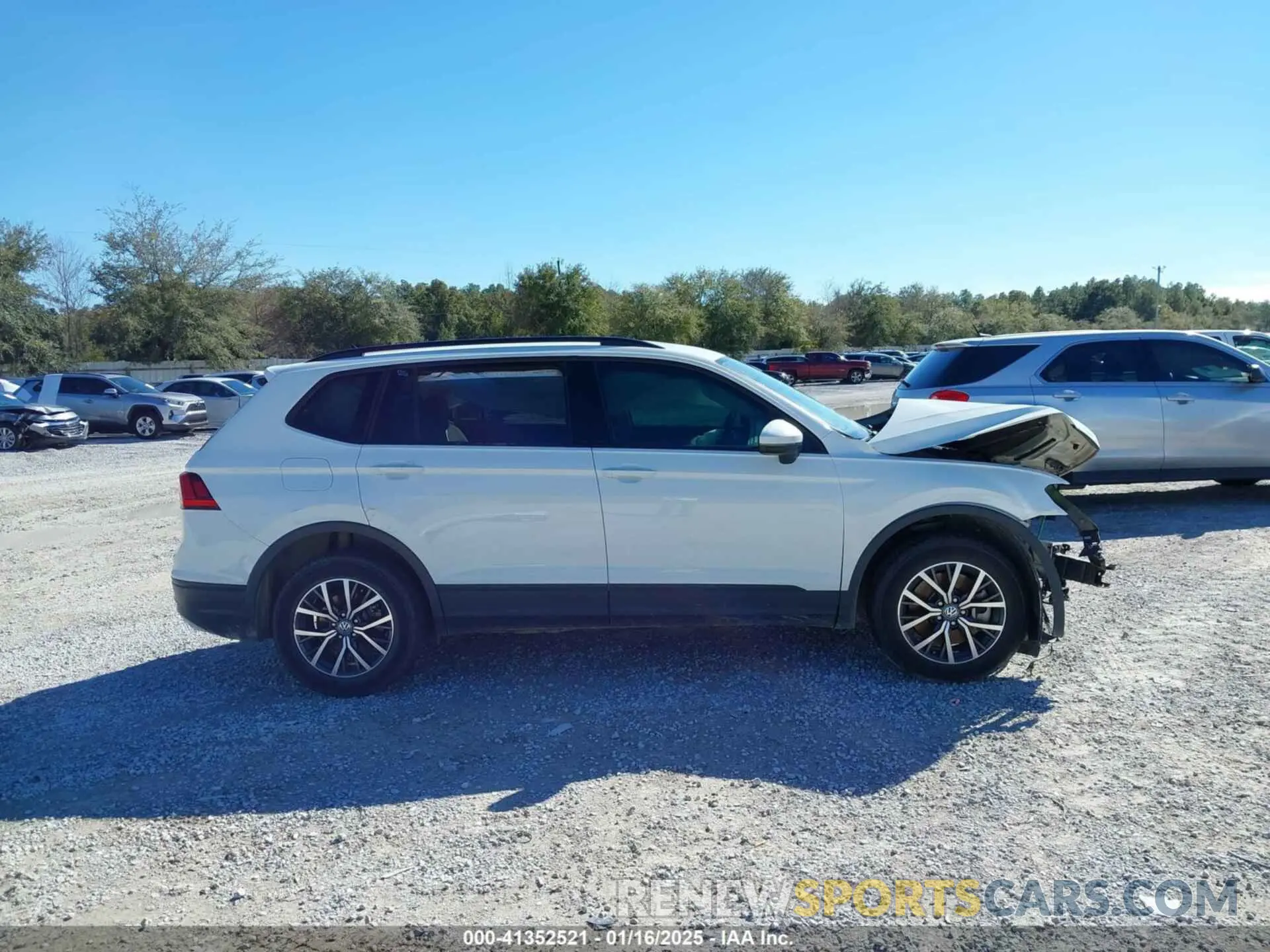 13 fotografías del automóvil dañado 3VV1B7AX9MM056025 VOLKSWAGEN TIGUAN 2021