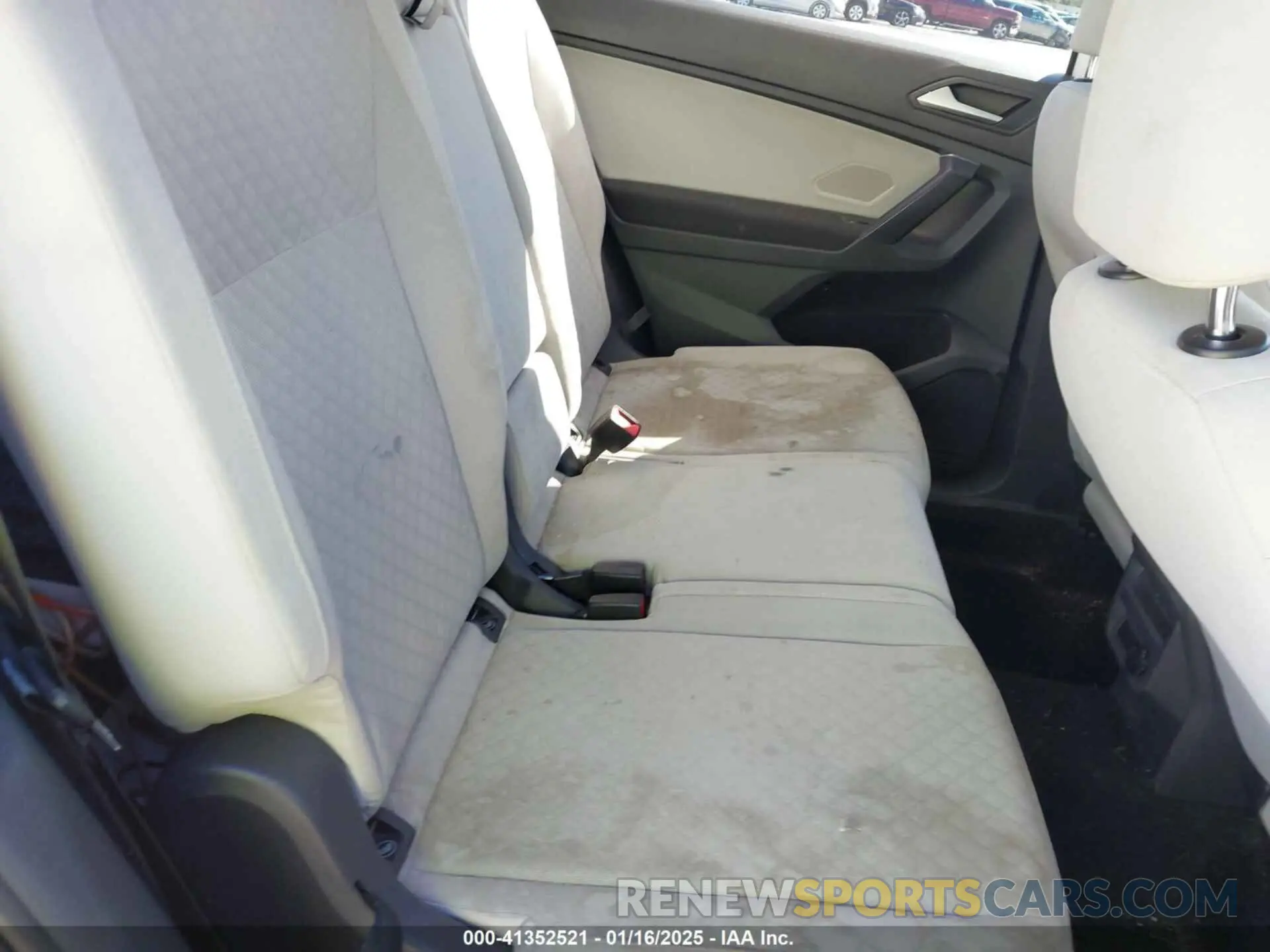 8 fotografías del automóvil dañado 3VV1B7AX9MM056025 VOLKSWAGEN TIGUAN 2021