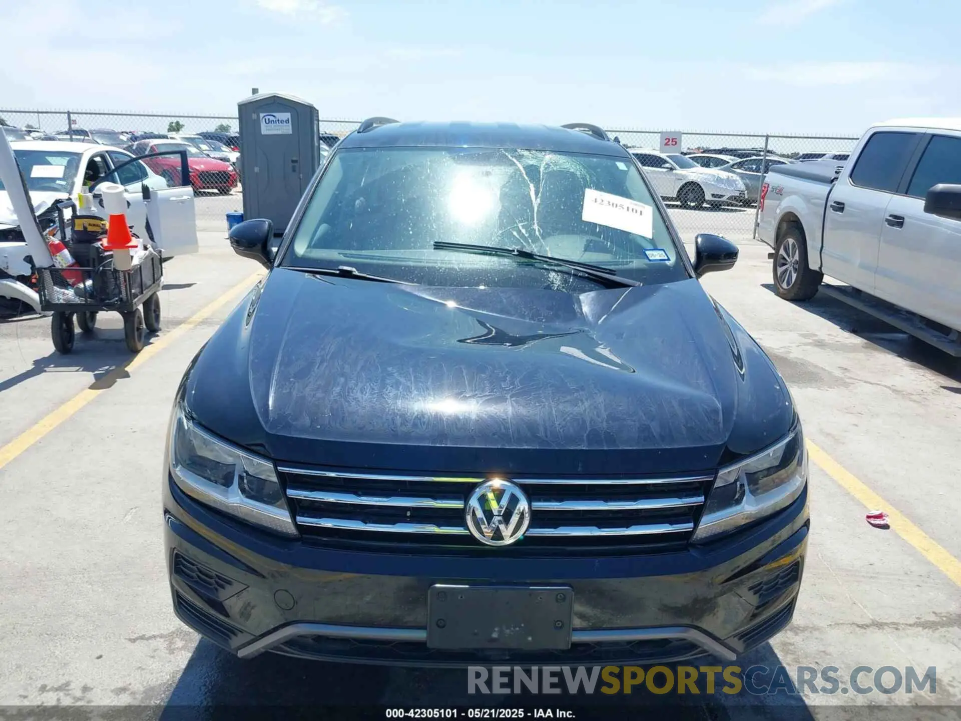 12 fotografías del automóvil dañado 3VV1B7AX9MM067347 VOLKSWAGEN TIGUAN 2021