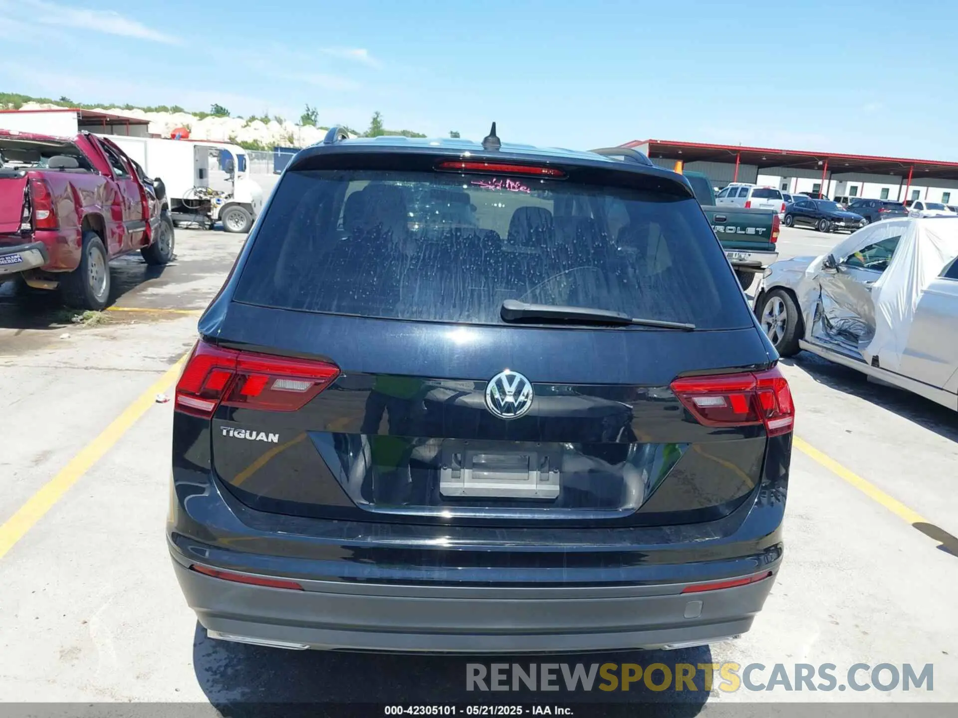 16 fotografías del automóvil dañado 3VV1B7AX9MM067347 VOLKSWAGEN TIGUAN 2021