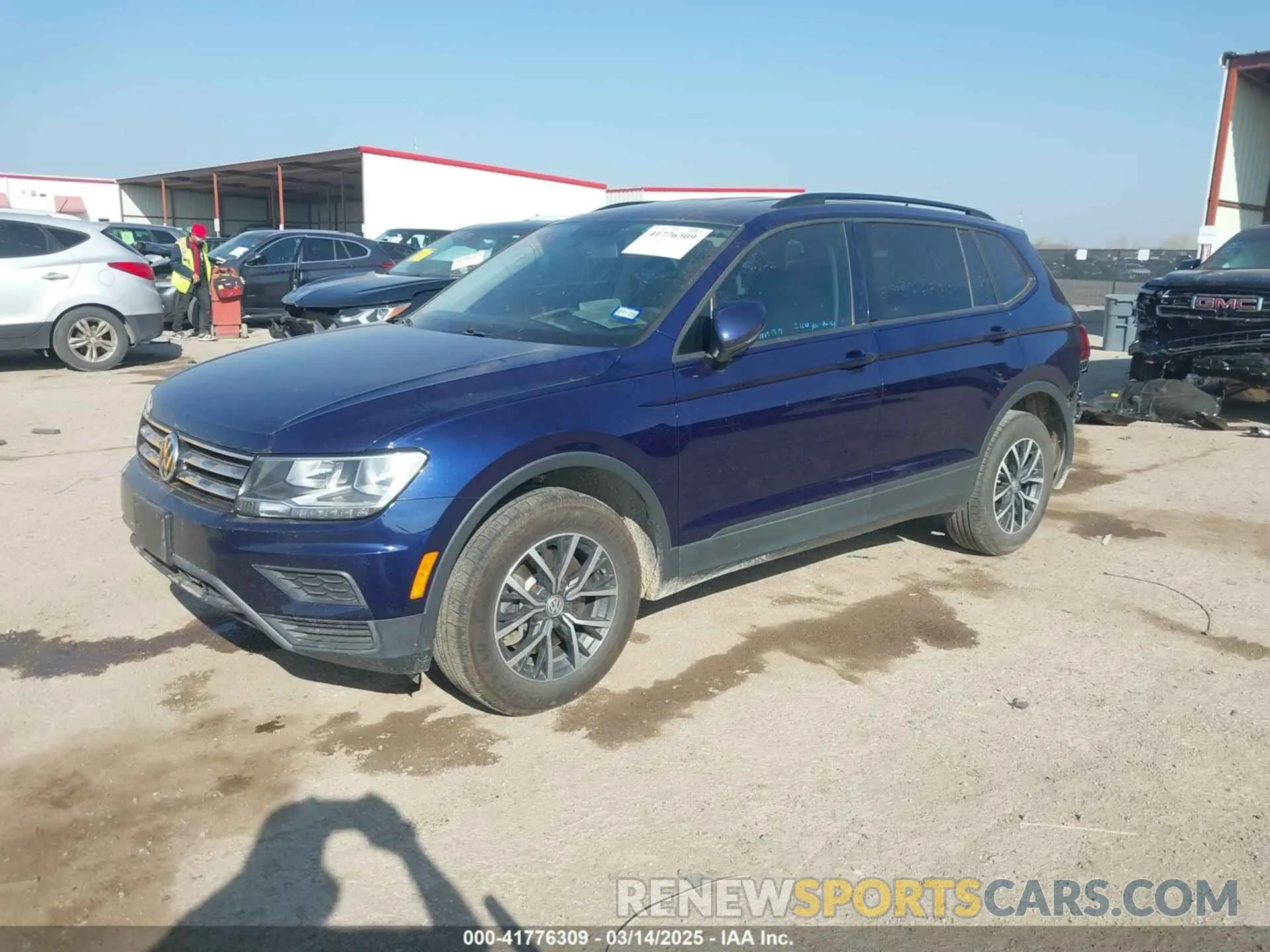 2 fotografías del automóvil dañado 3VV1B7AXXMM012292 VOLKSWAGEN TIGUAN 2021