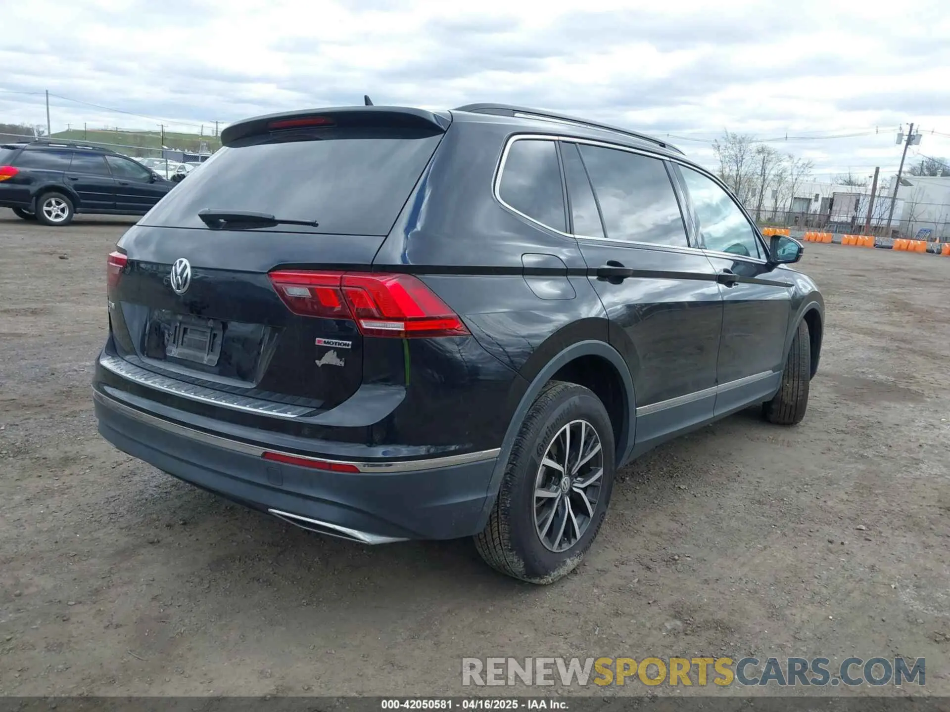 4 fotografías del automóvil dañado 3VV2B7AX0MM132946 VOLKSWAGEN TIGUAN 2021