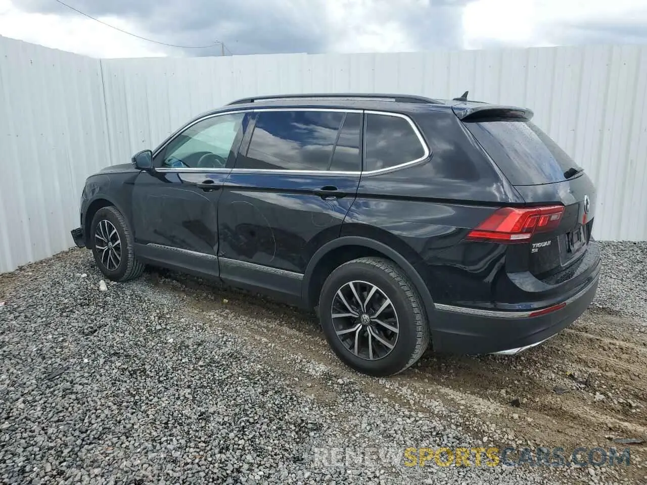 2 fotografías del automóvil dañado 3VV2B7AX1MM005946 VOLKSWAGEN TIGUAN 2021