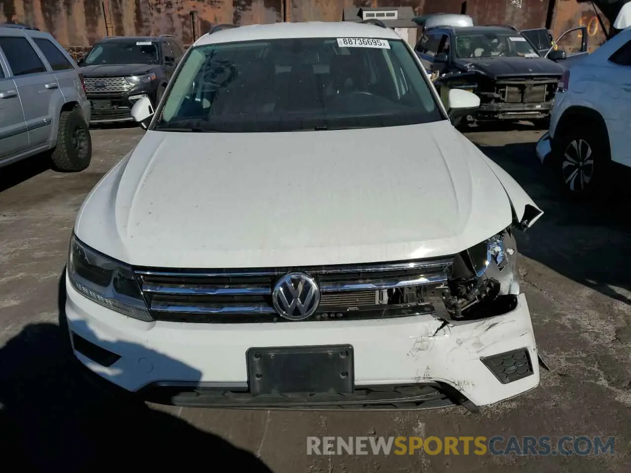 5 fotografías del automóvil dañado 3VV2B7AX1MM010046 VOLKSWAGEN TIGUAN 2021