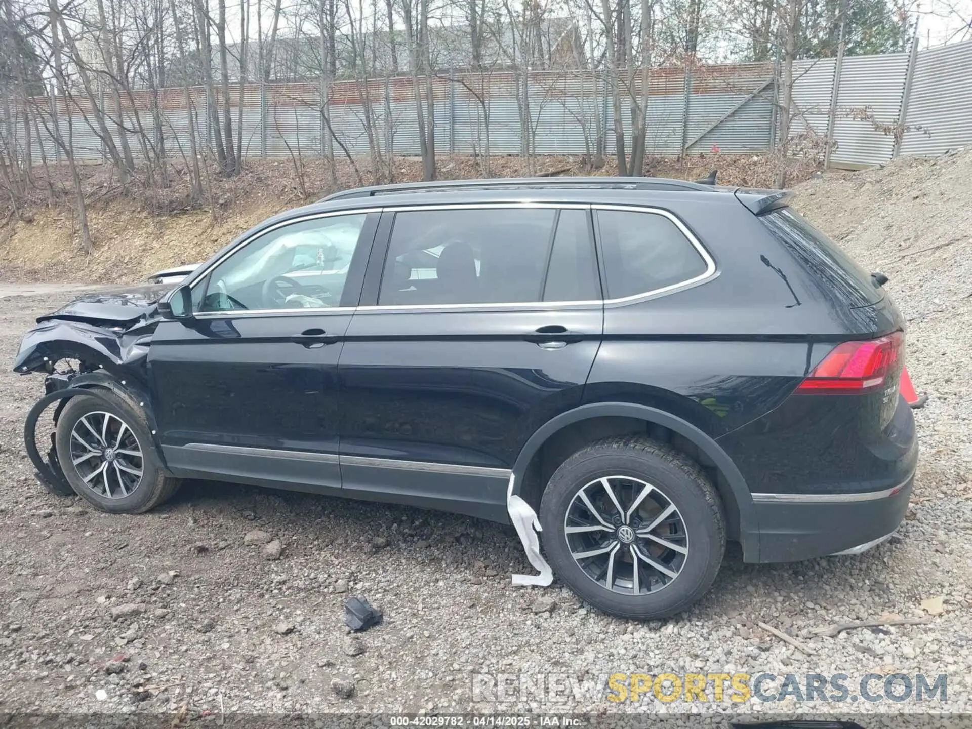 14 fotografías del automóvil dañado 3VV2B7AX1MM021516 VOLKSWAGEN TIGUAN 2021