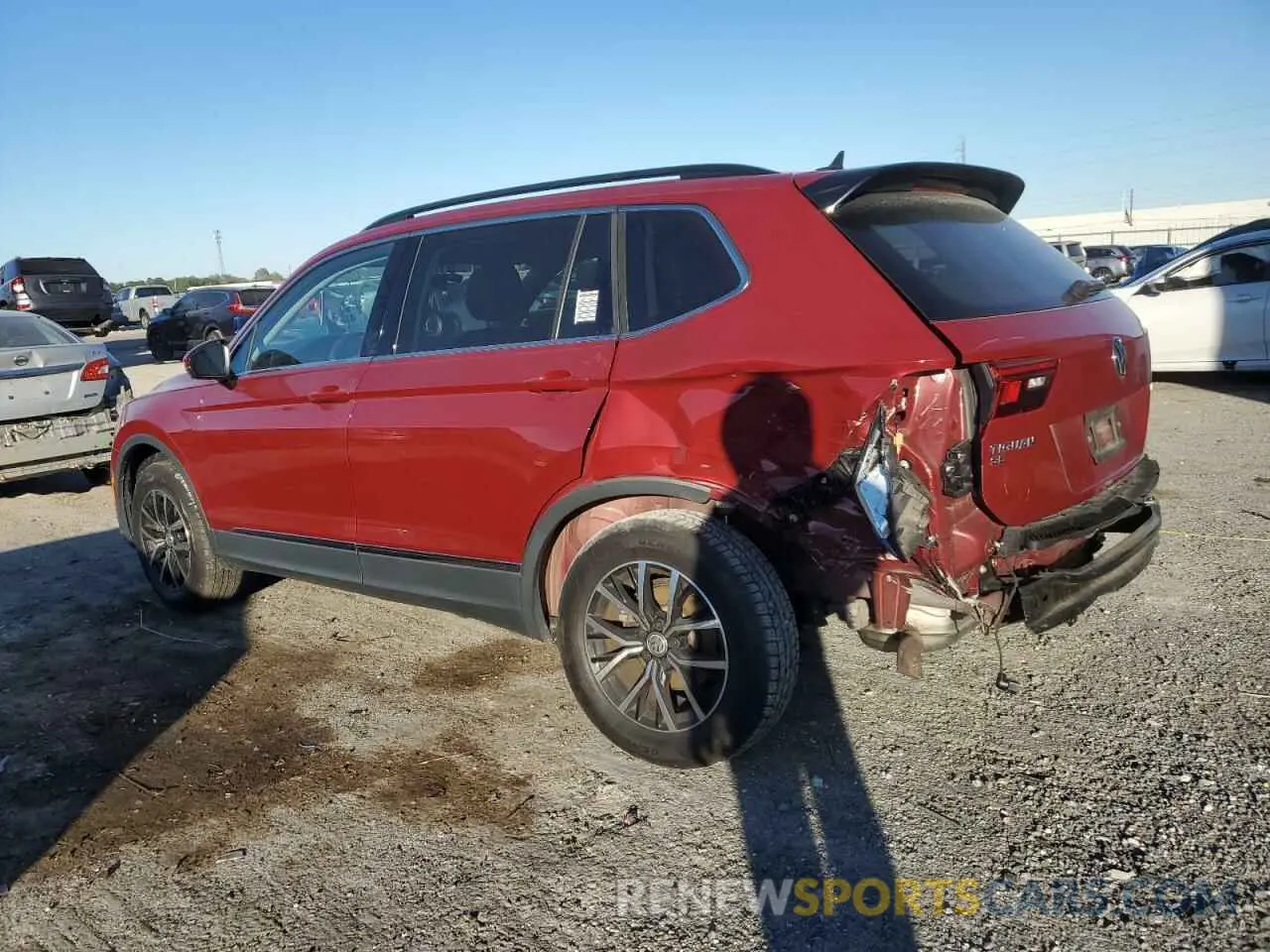 2 fotografías del automóvil dañado 3VV2B7AX1MM074247 VOLKSWAGEN TIGUAN 2021