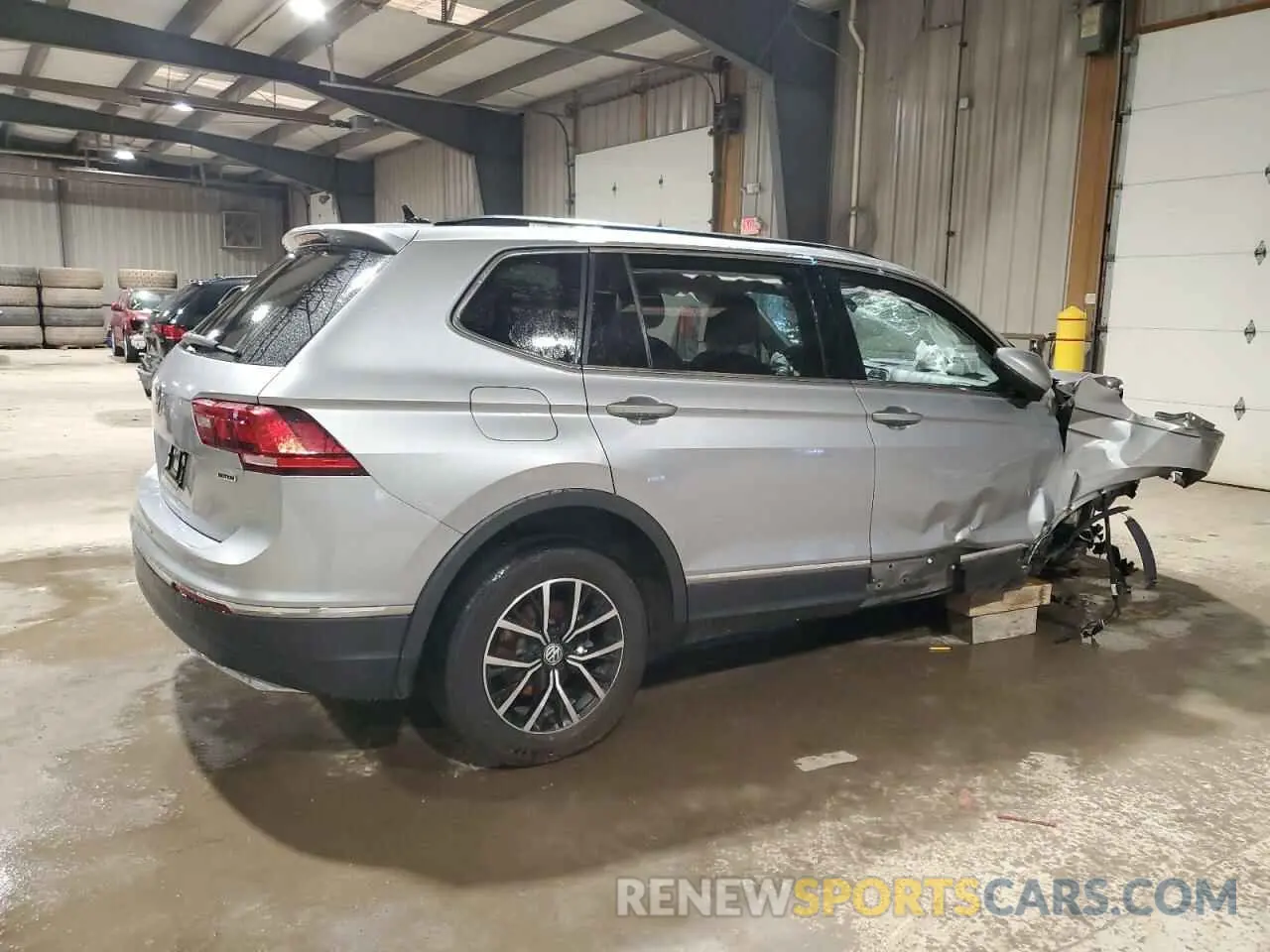 3 fotografías del automóvil dañado 3VV2B7AX3MM121679 VOLKSWAGEN TIGUAN 2021