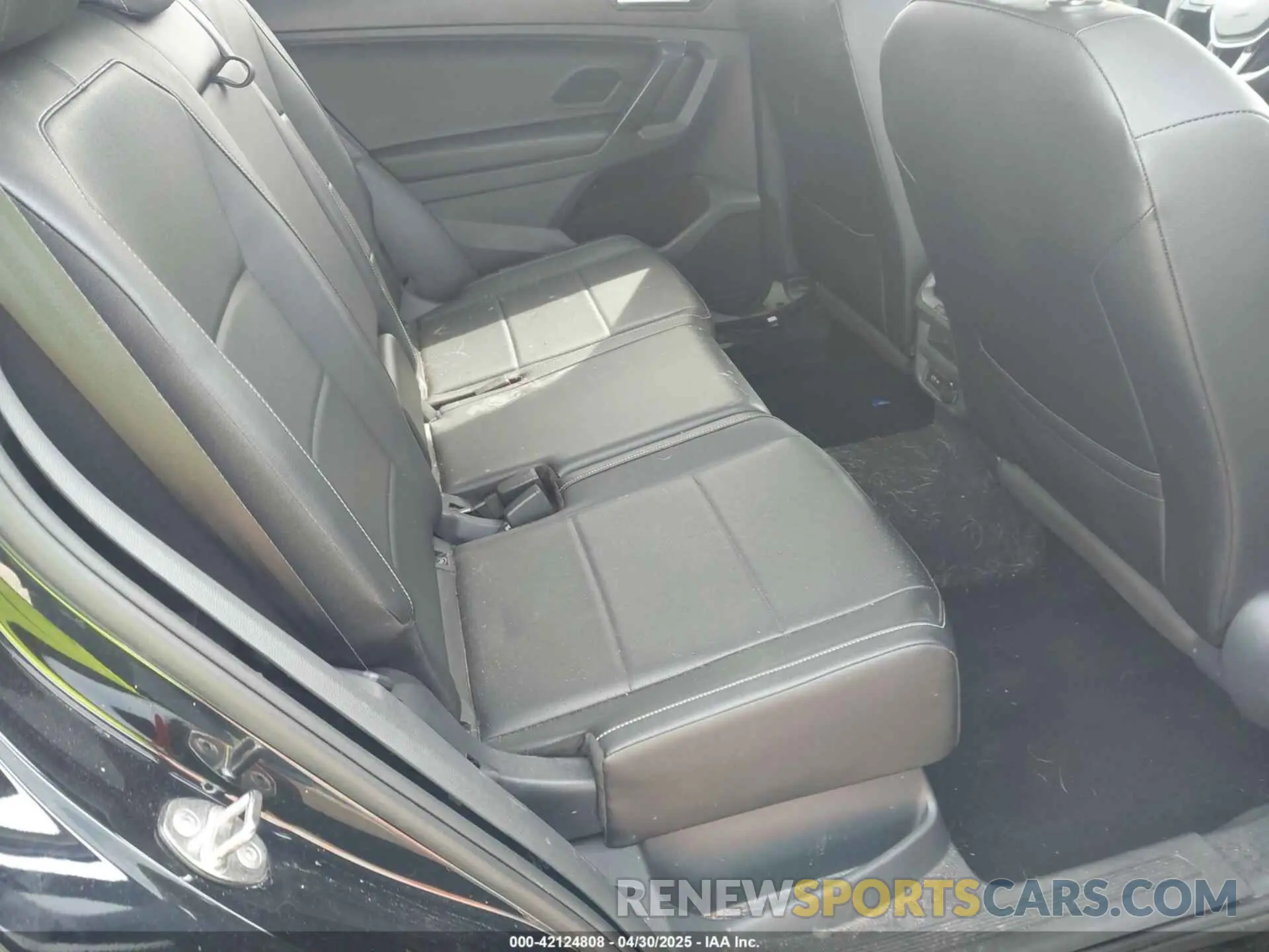 8 fotografías del automóvil dañado 3VV2B7AX4MM050282 VOLKSWAGEN TIGUAN 2021