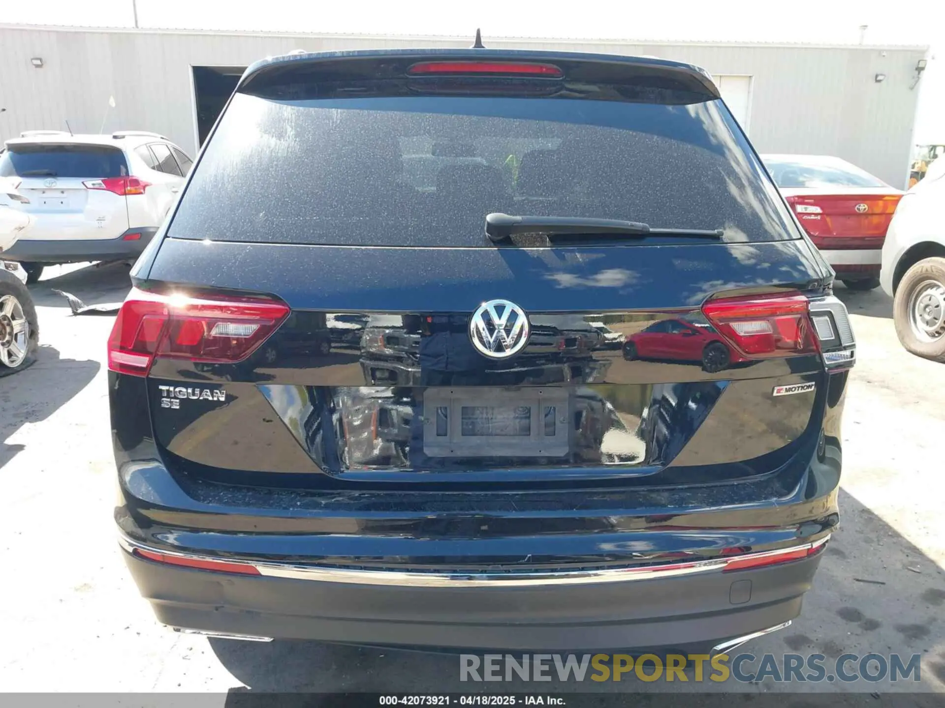 16 fotografías del automóvil dañado 3VV2B7AX4MM121545 VOLKSWAGEN TIGUAN 2021