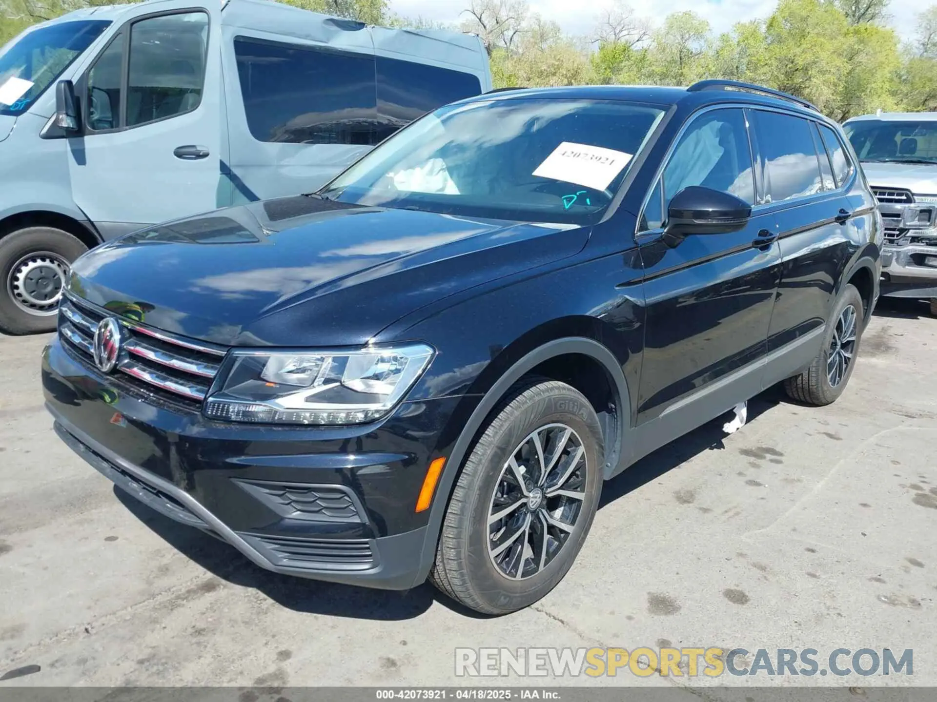 2 fotografías del automóvil dañado 3VV2B7AX4MM121545 VOLKSWAGEN TIGUAN 2021