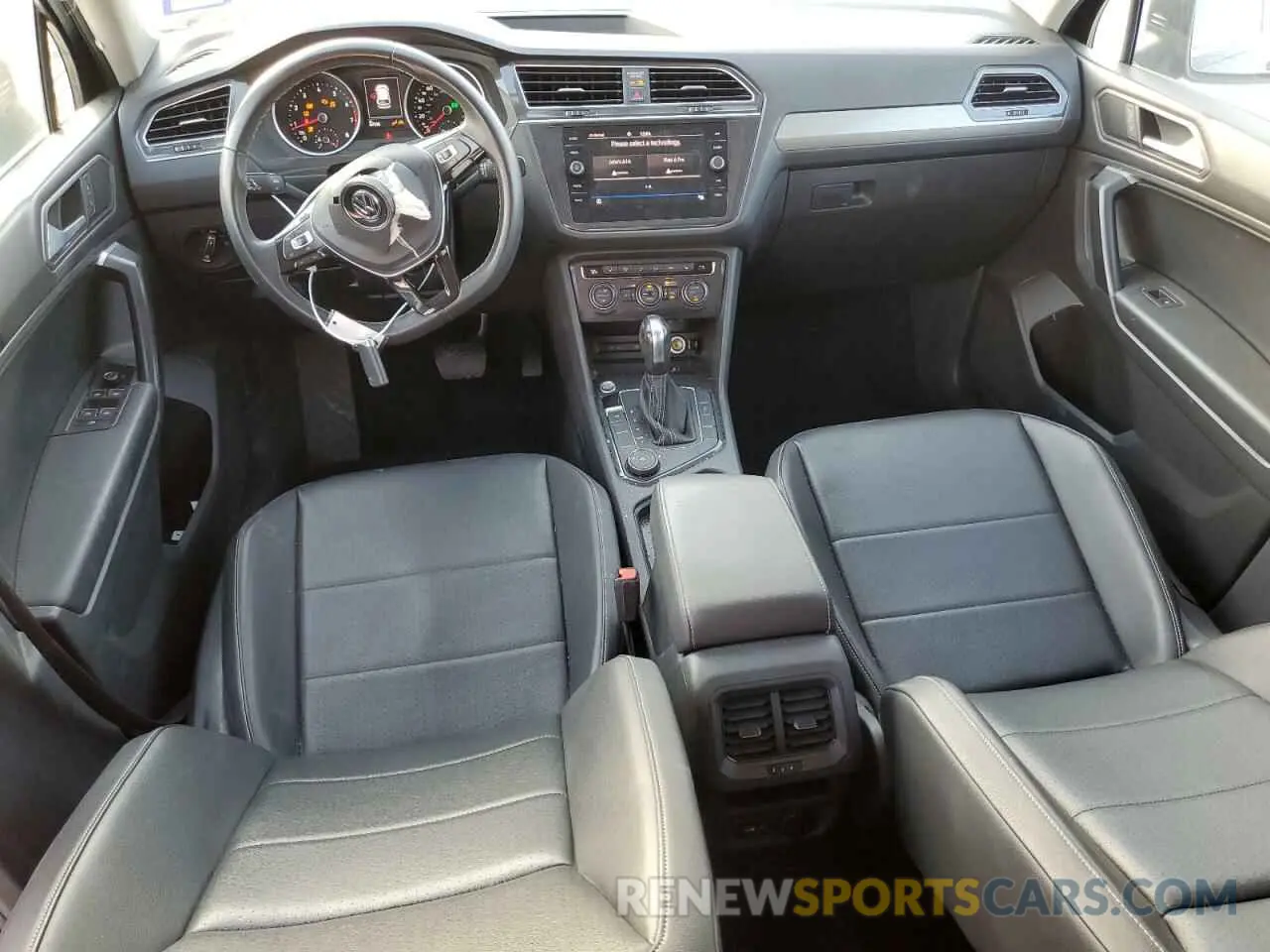 8 fotografías del automóvil dañado 3VV2B7AX5MM095926 VOLKSWAGEN TIGUAN 2021