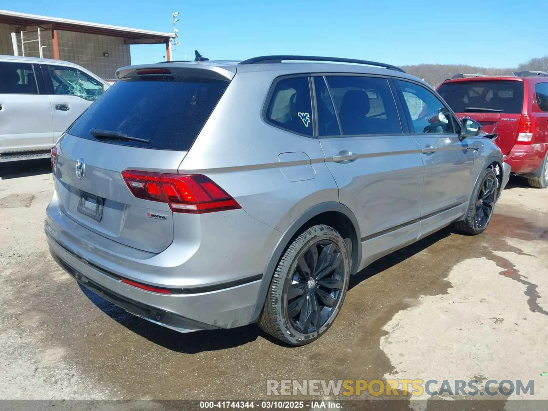4 fotografías del automóvil dañado 3VV2B7AX5MM113633 VOLKSWAGEN TIGUAN 2021