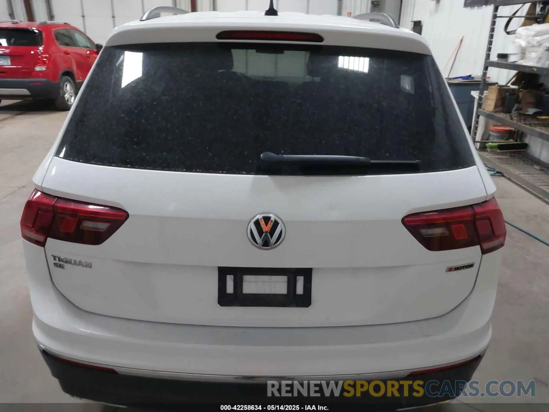 16 fotografías del automóvil dañado 3VV2B7AX5MM142338 VOLKSWAGEN TIGUAN 2021