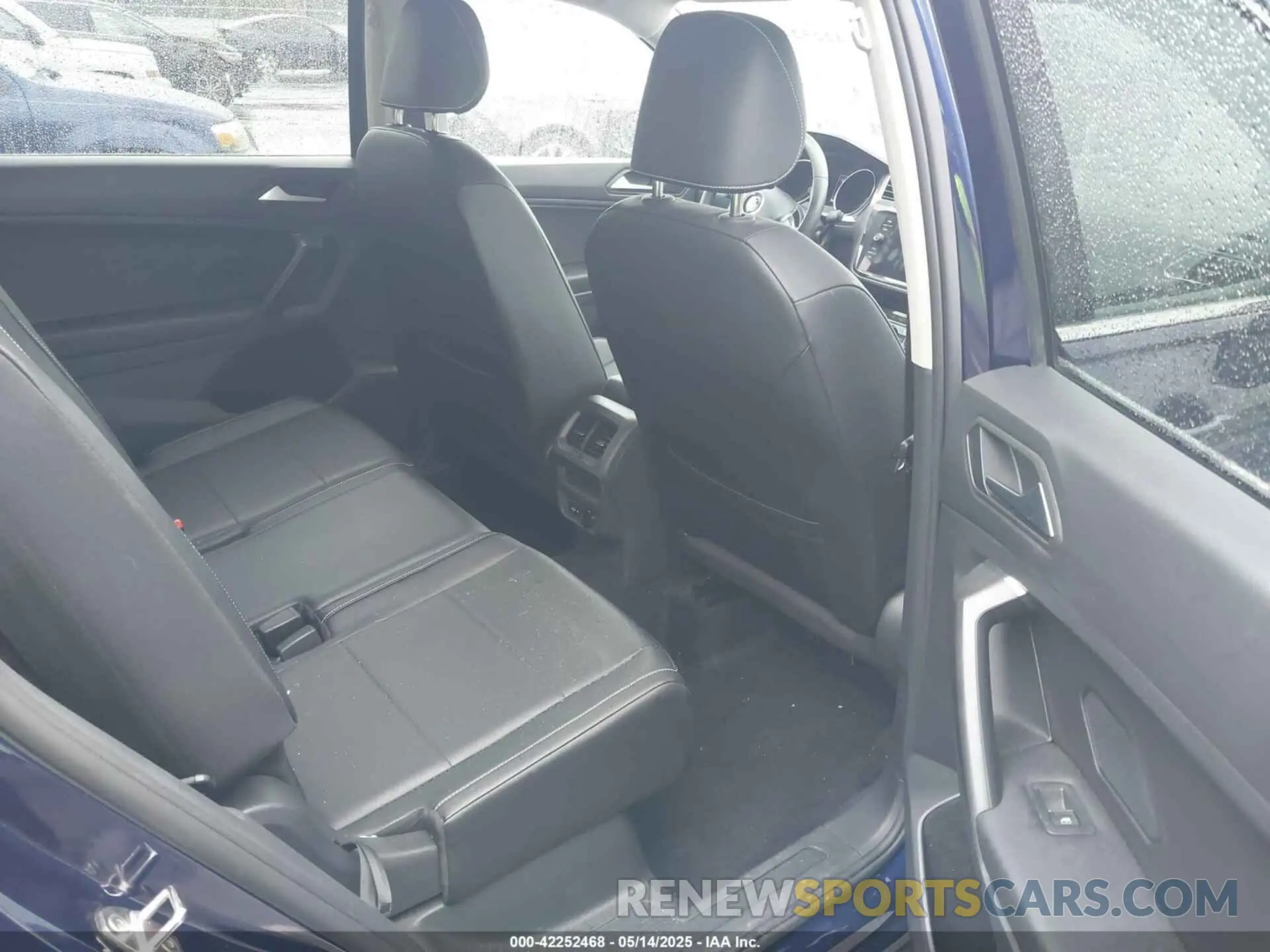 8 fotografías del automóvil dañado 3VV2B7AX6MM093344 VOLKSWAGEN TIGUAN 2021