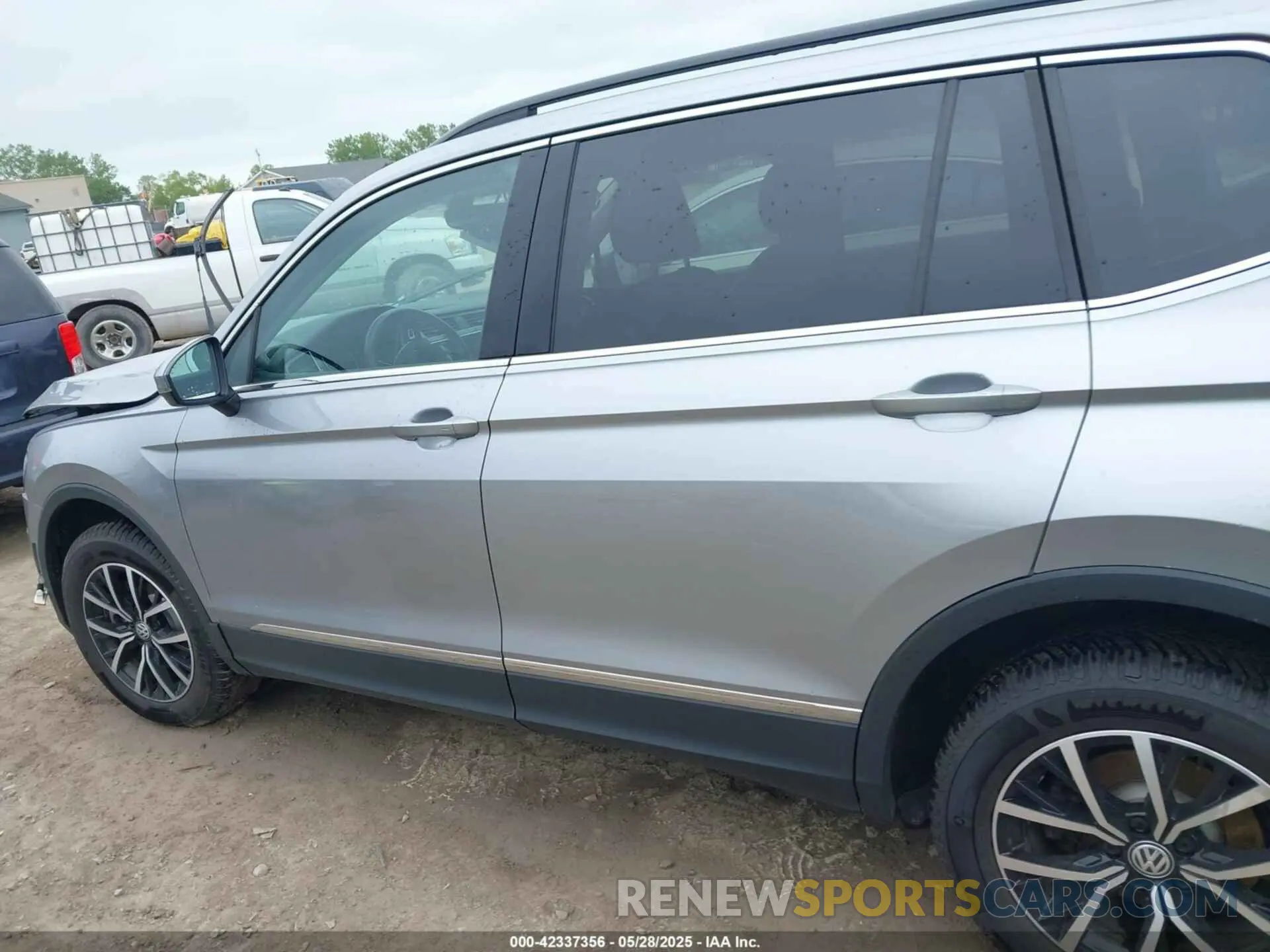 14 fotografías del automóvil dañado 3VV2B7AX7MM005224 VOLKSWAGEN TIGUAN 2021