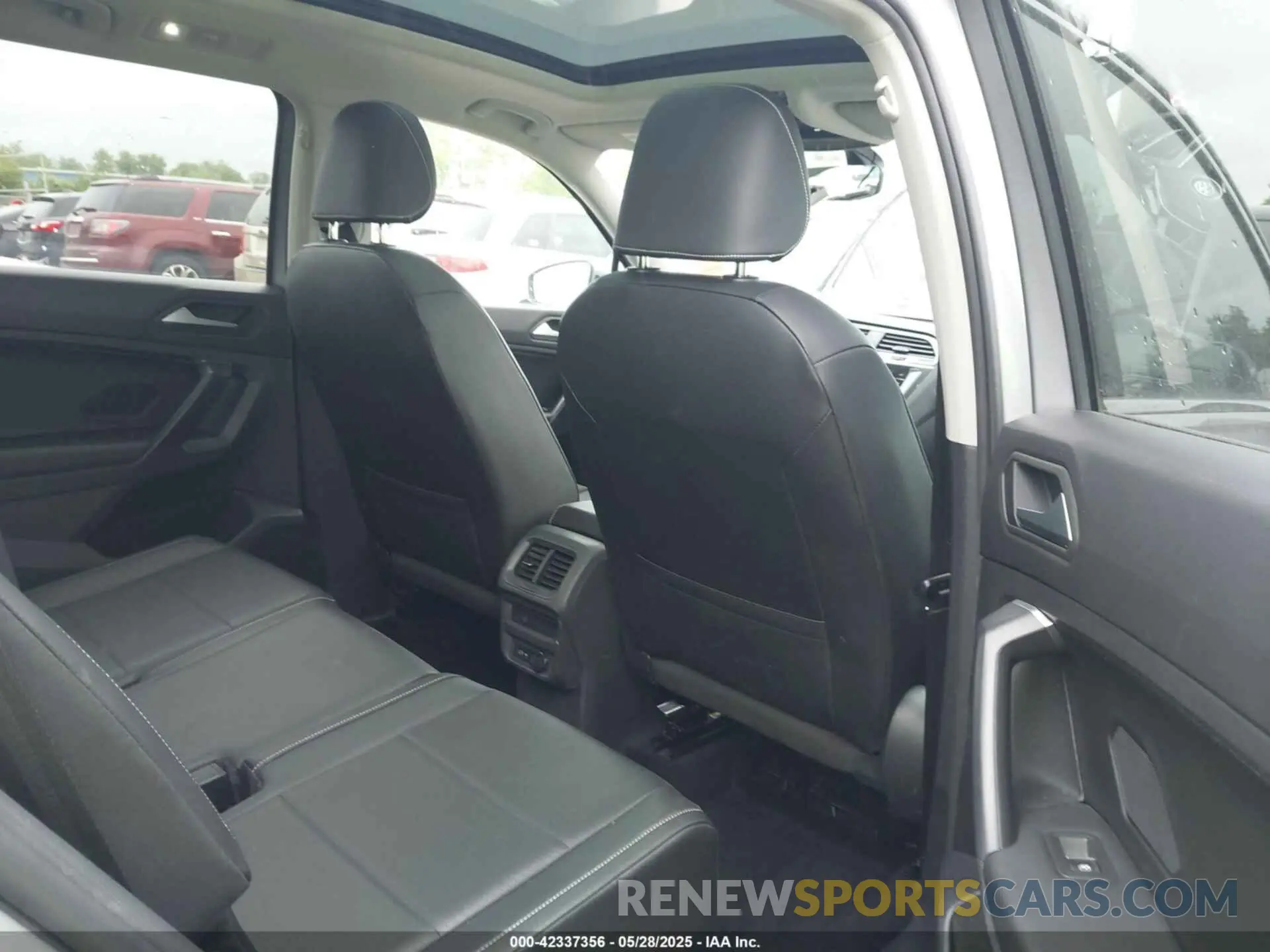 8 fotografías del automóvil dañado 3VV2B7AX7MM005224 VOLKSWAGEN TIGUAN 2021