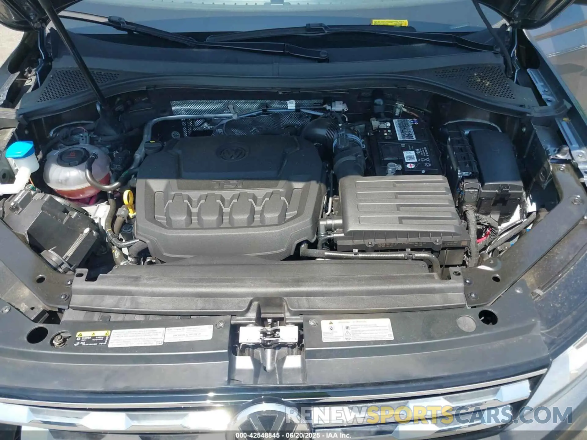 10 fotografías del automóvil dañado 3VV2B7AX7MM071952 VOLKSWAGEN TIGUAN 2021