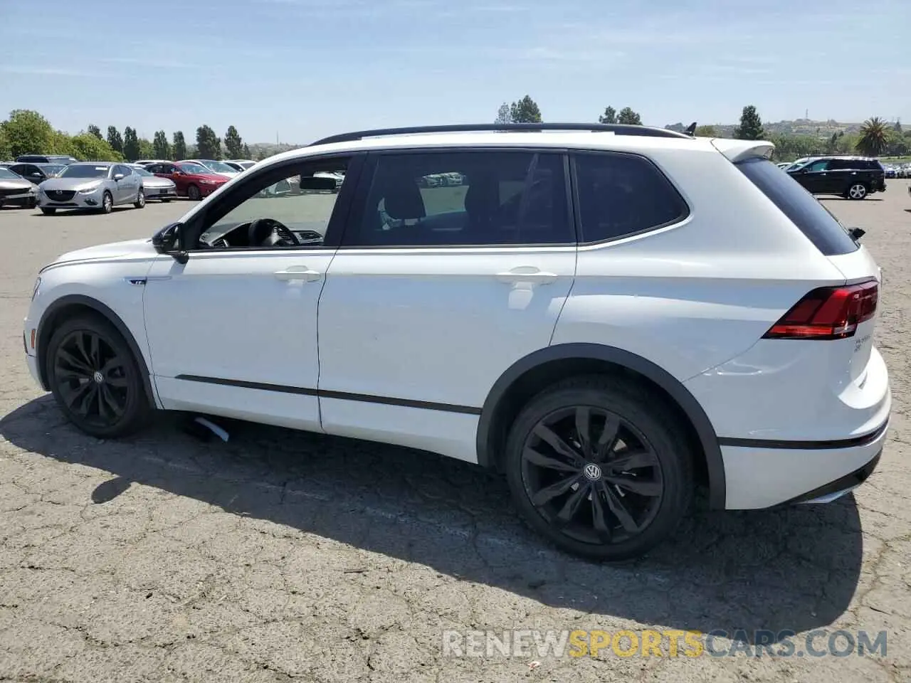 2 fotografías del automóvil dañado 3VV2B7AX8MM051211 VOLKSWAGEN TIGUAN 2021