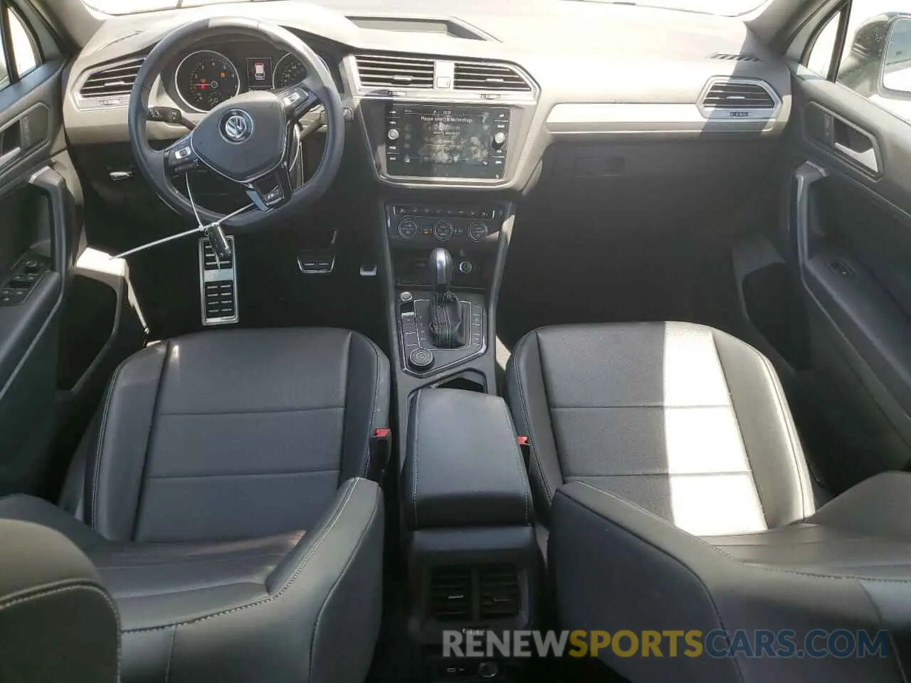 8 fotografías del automóvil dañado 3VV2B7AX8MM051211 VOLKSWAGEN TIGUAN 2021