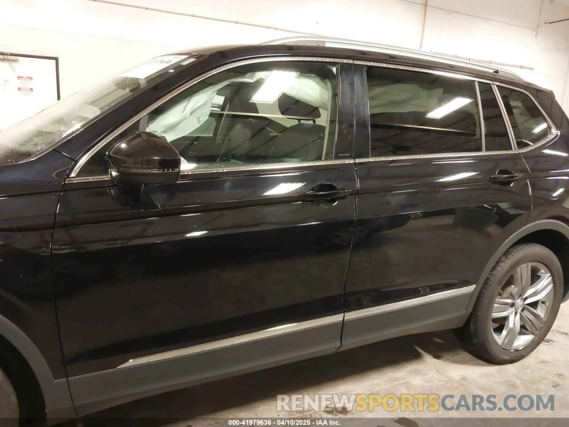 15 fotografías del automóvil dañado 3VV2B7AXXMM034880 VOLKSWAGEN TIGUAN 2021