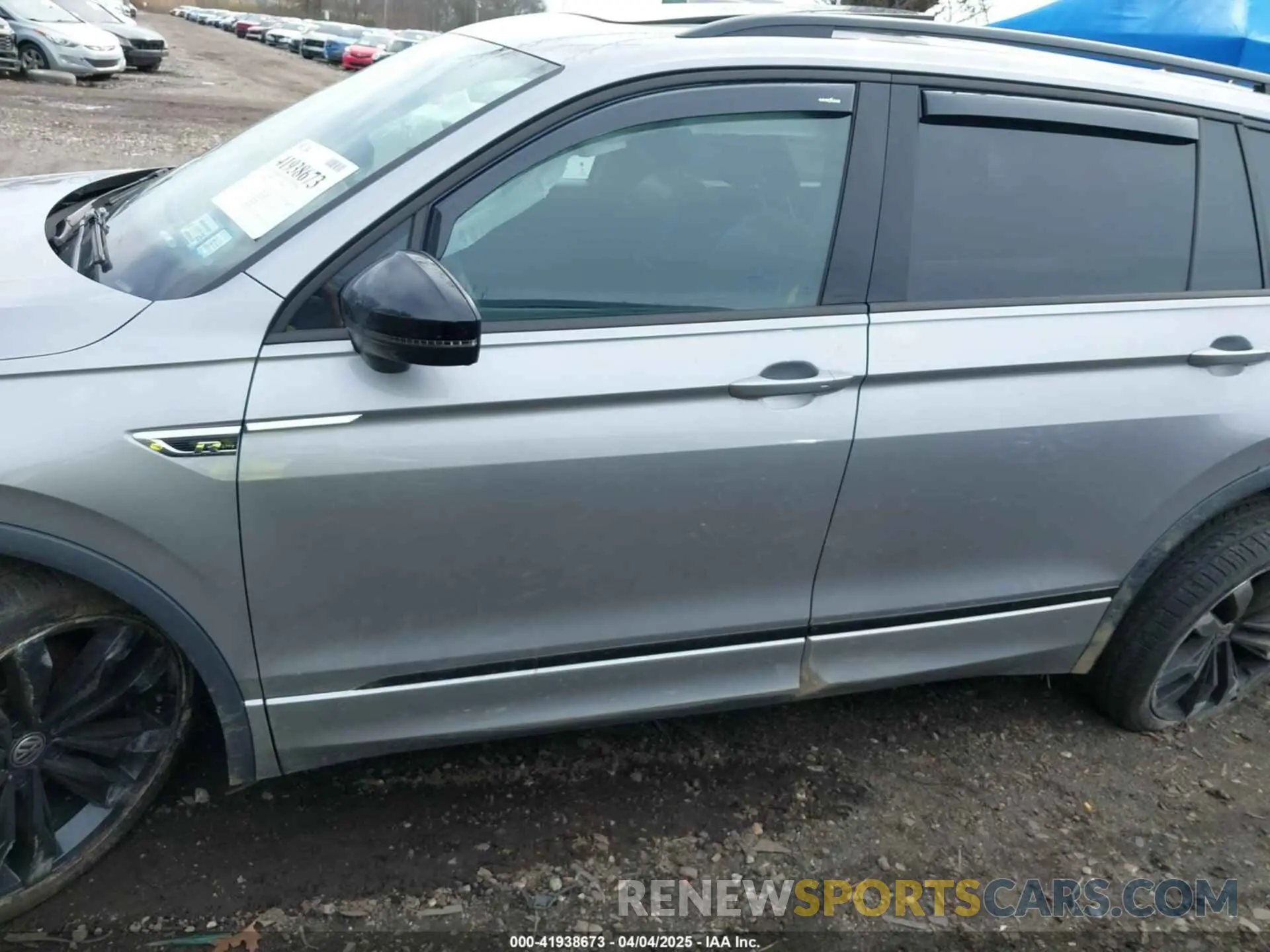 14 fotografías del automóvil dañado 3VV2B7AXXMM063067 VOLKSWAGEN TIGUAN 2021