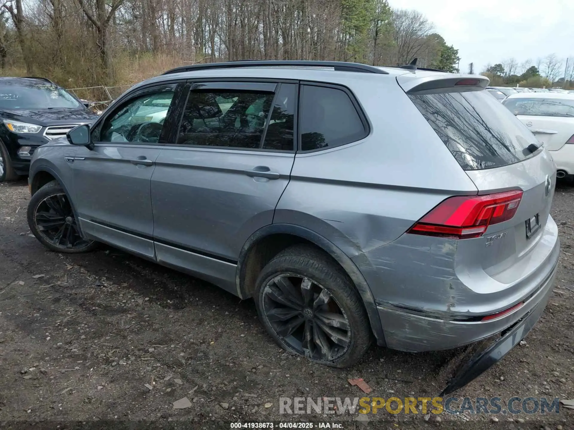 3 fotografías del automóvil dañado 3VV2B7AXXMM063067 VOLKSWAGEN TIGUAN 2021