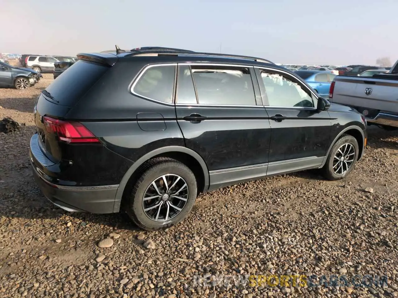 3 fotografías del automóvil dañado 3VV3B7AX0MM102771 VOLKSWAGEN TIGUAN 2021