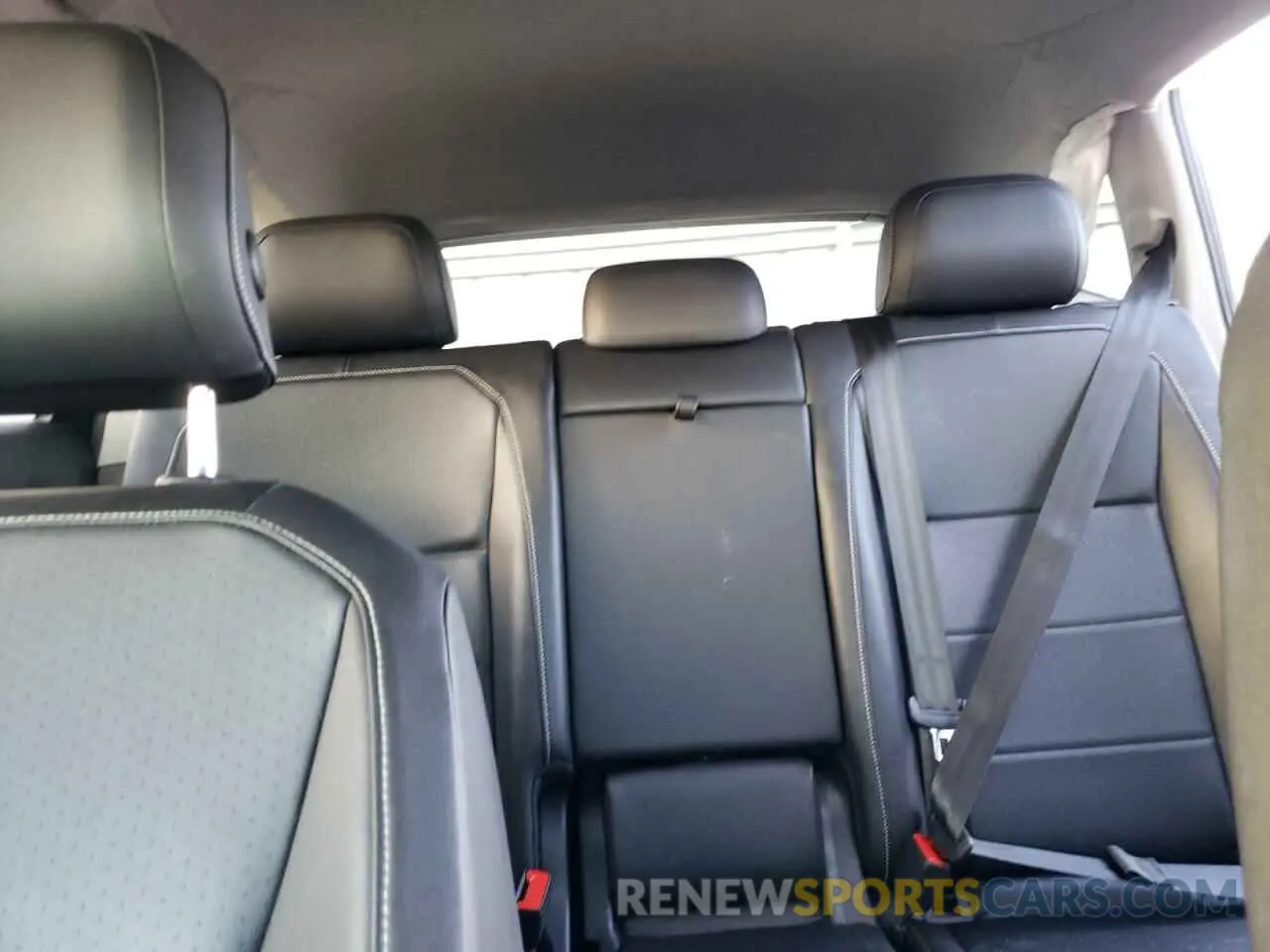 10 fotografías del automóvil dañado 3VV3B7AX2MM046302 VOLKSWAGEN TIGUAN 2021