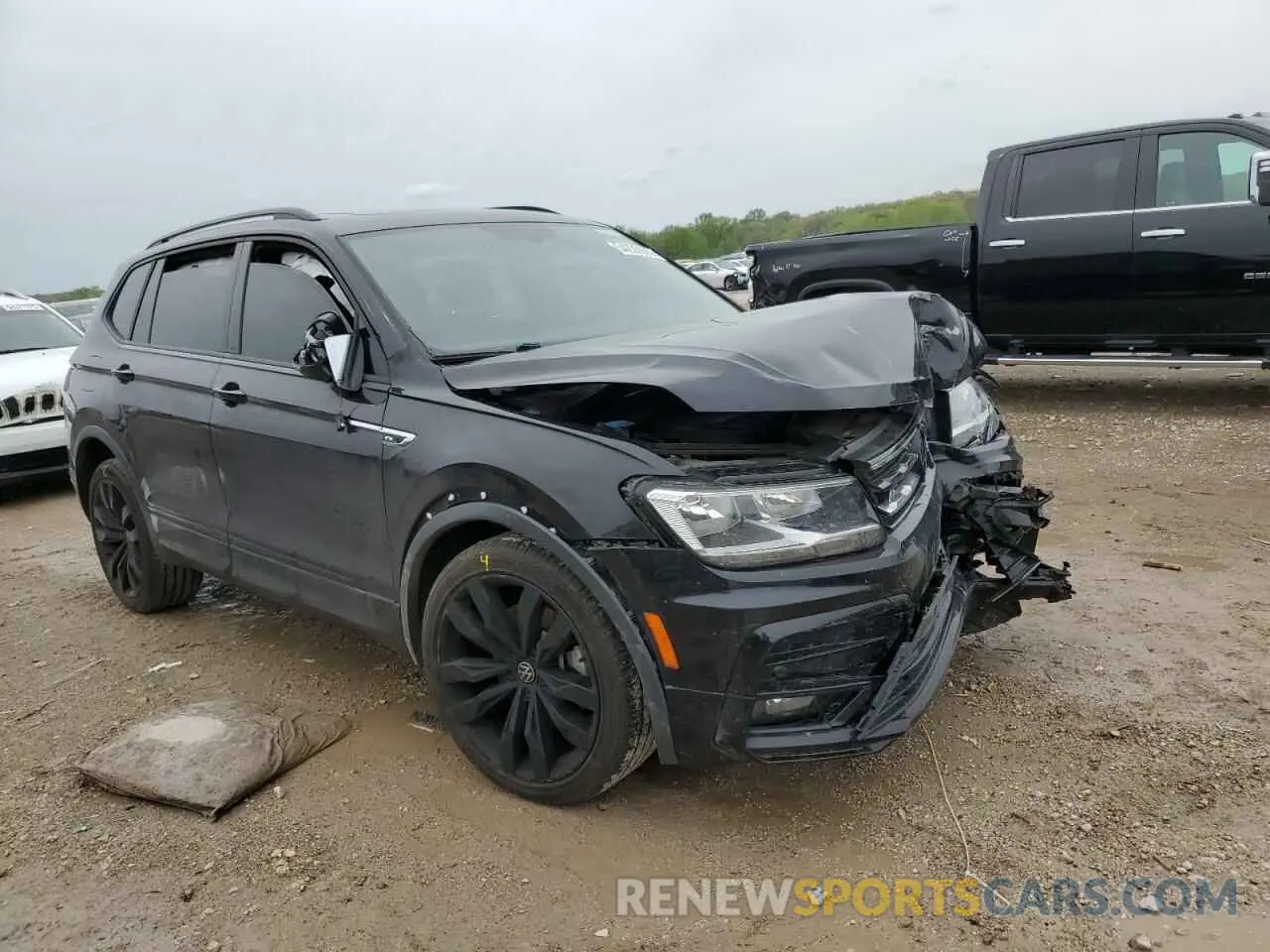 4 fotografías del automóvil dañado 3VV3B7AX2MM129003 VOLKSWAGEN TIGUAN 2021