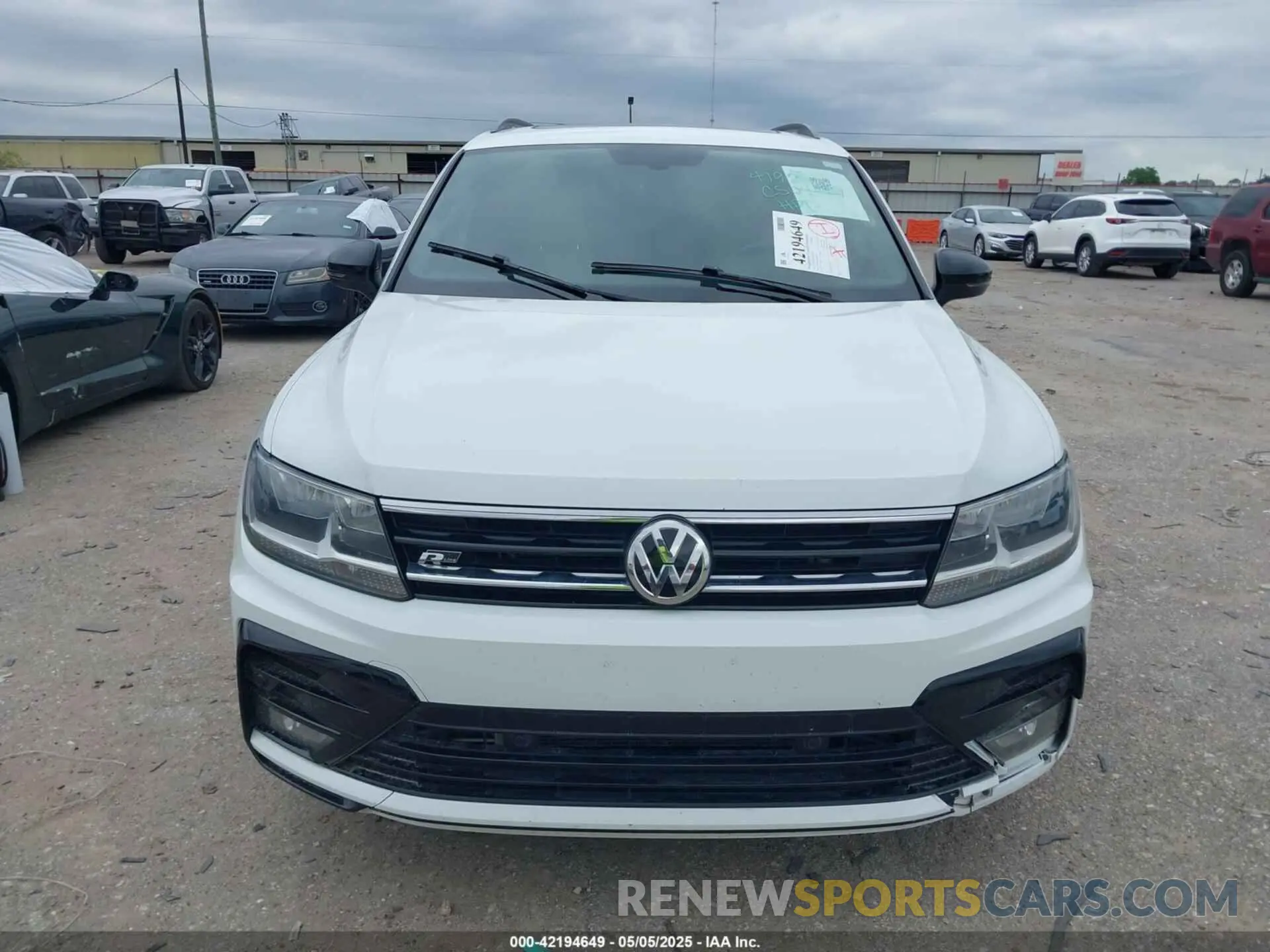 12 fotografías del automóvil dañado 3VV3B7AX3MM033414 VOLKSWAGEN TIGUAN 2021