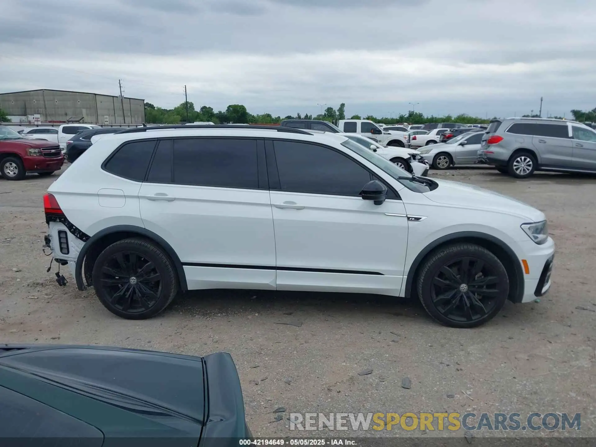 13 fotografías del automóvil dañado 3VV3B7AX3MM033414 VOLKSWAGEN TIGUAN 2021