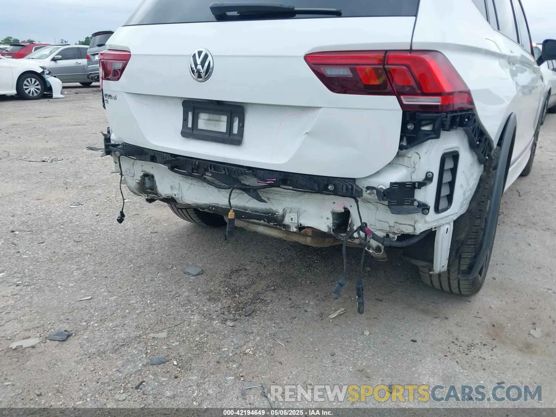 6 fotografías del automóvil dañado 3VV3B7AX3MM033414 VOLKSWAGEN TIGUAN 2021