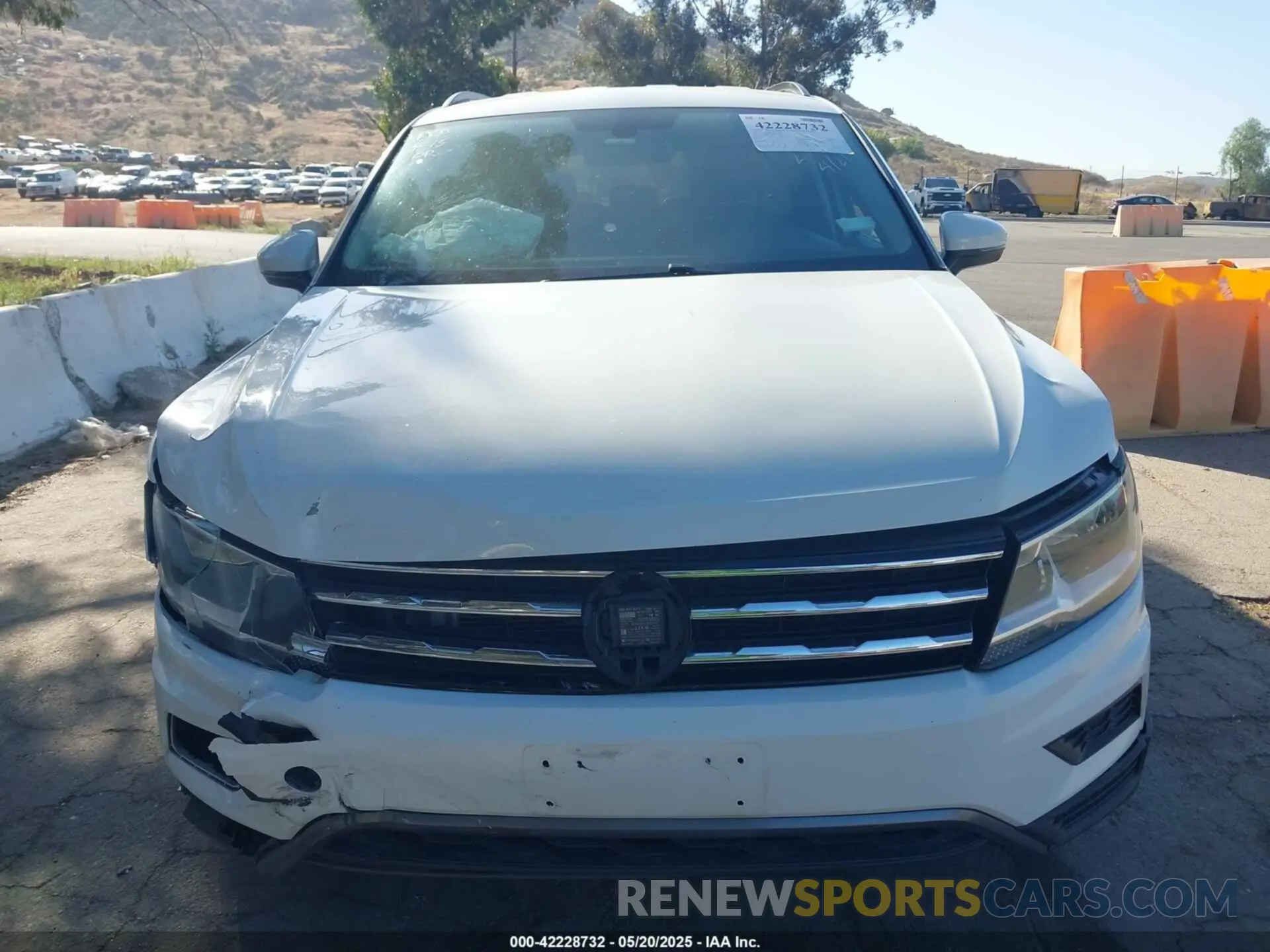 12 fotografías del automóvil dañado 3VV3B7AX3MM038340 VOLKSWAGEN TIGUAN 2021