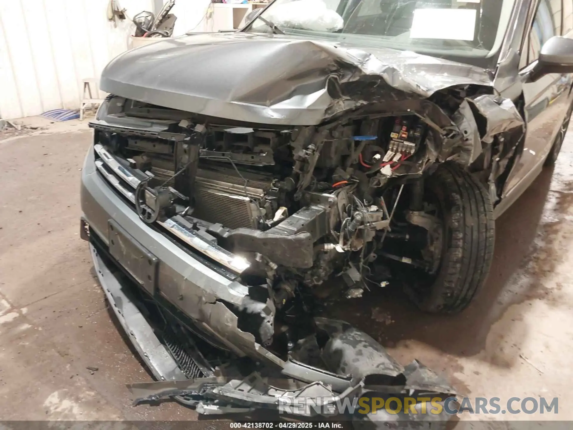 6 fotografías del automóvil dañado 3VV3B7AX3MM118463 VOLKSWAGEN TIGUAN 2021