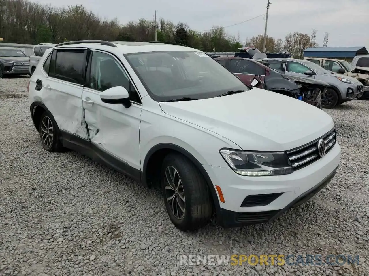 4 fotografías del automóvil dañado 3VV3B7AX4MM080130 VOLKSWAGEN TIGUAN 2021