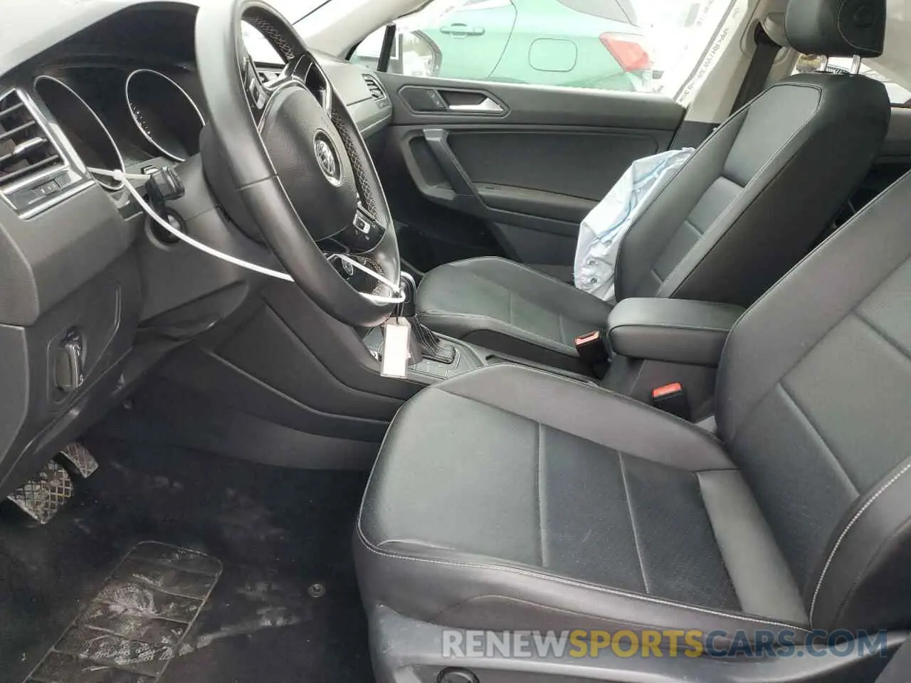7 fotografías del automóvil dañado 3VV3B7AX4MM080130 VOLKSWAGEN TIGUAN 2021