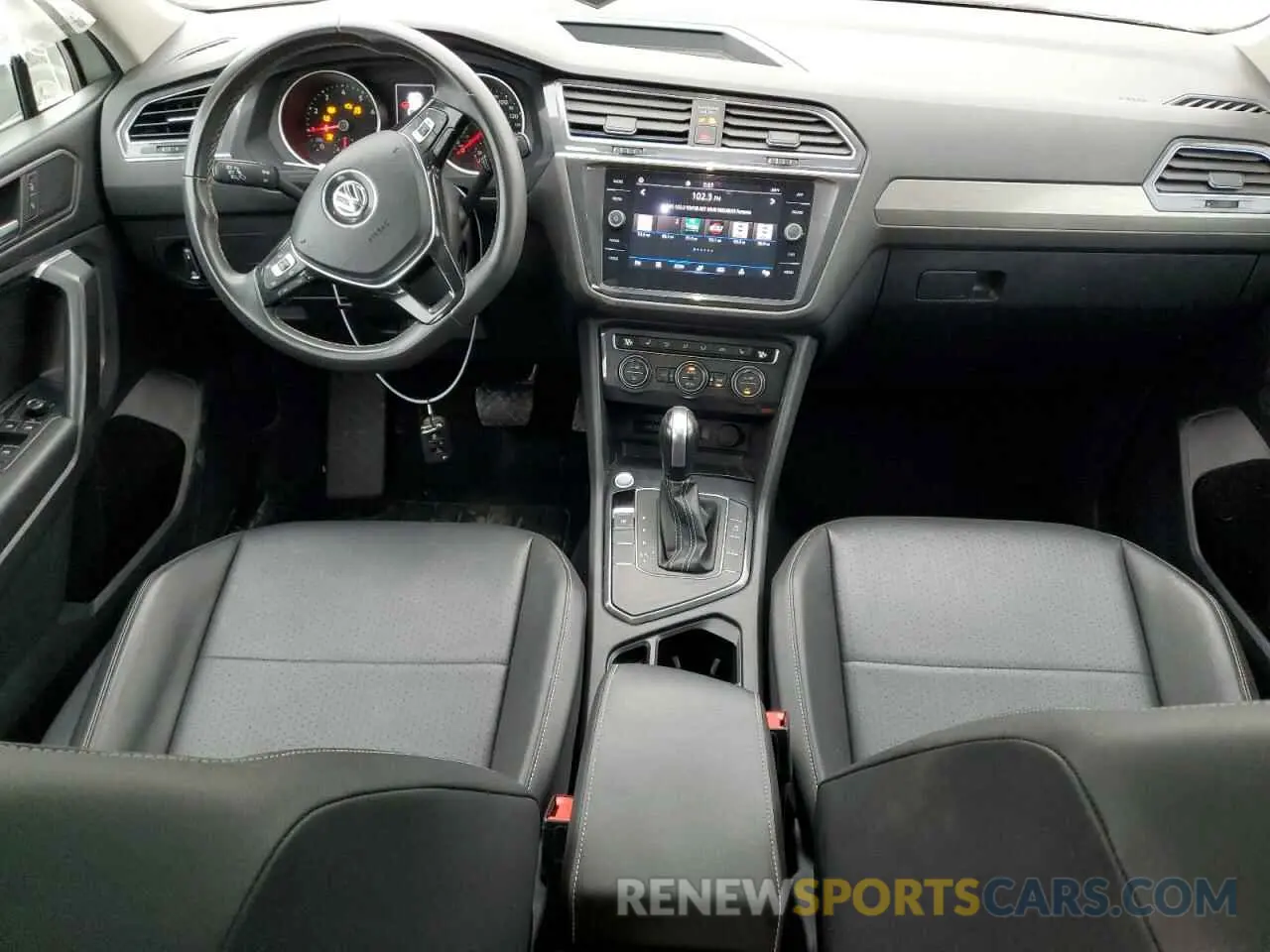 8 fotografías del automóvil dañado 3VV3B7AX4MM080130 VOLKSWAGEN TIGUAN 2021