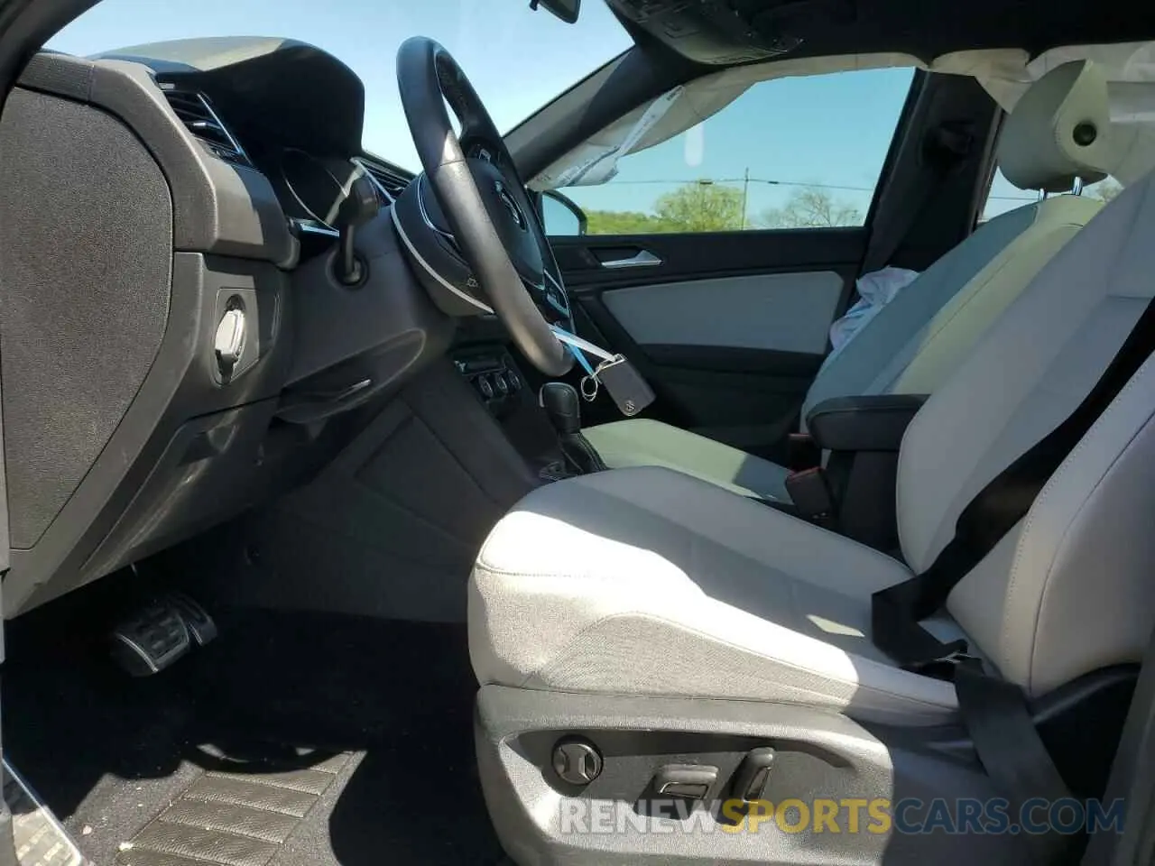 7 fotografías del automóvil dañado 3VV3B7AX5MM073784 VOLKSWAGEN TIGUAN 2021