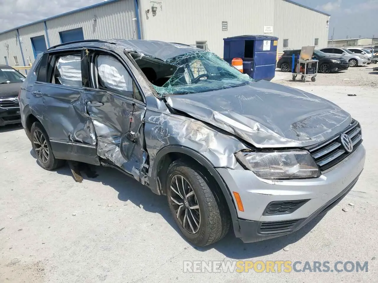 4 fotografías del automóvil dañado 3VV3B7AX5MM100739 VOLKSWAGEN TIGUAN 2021