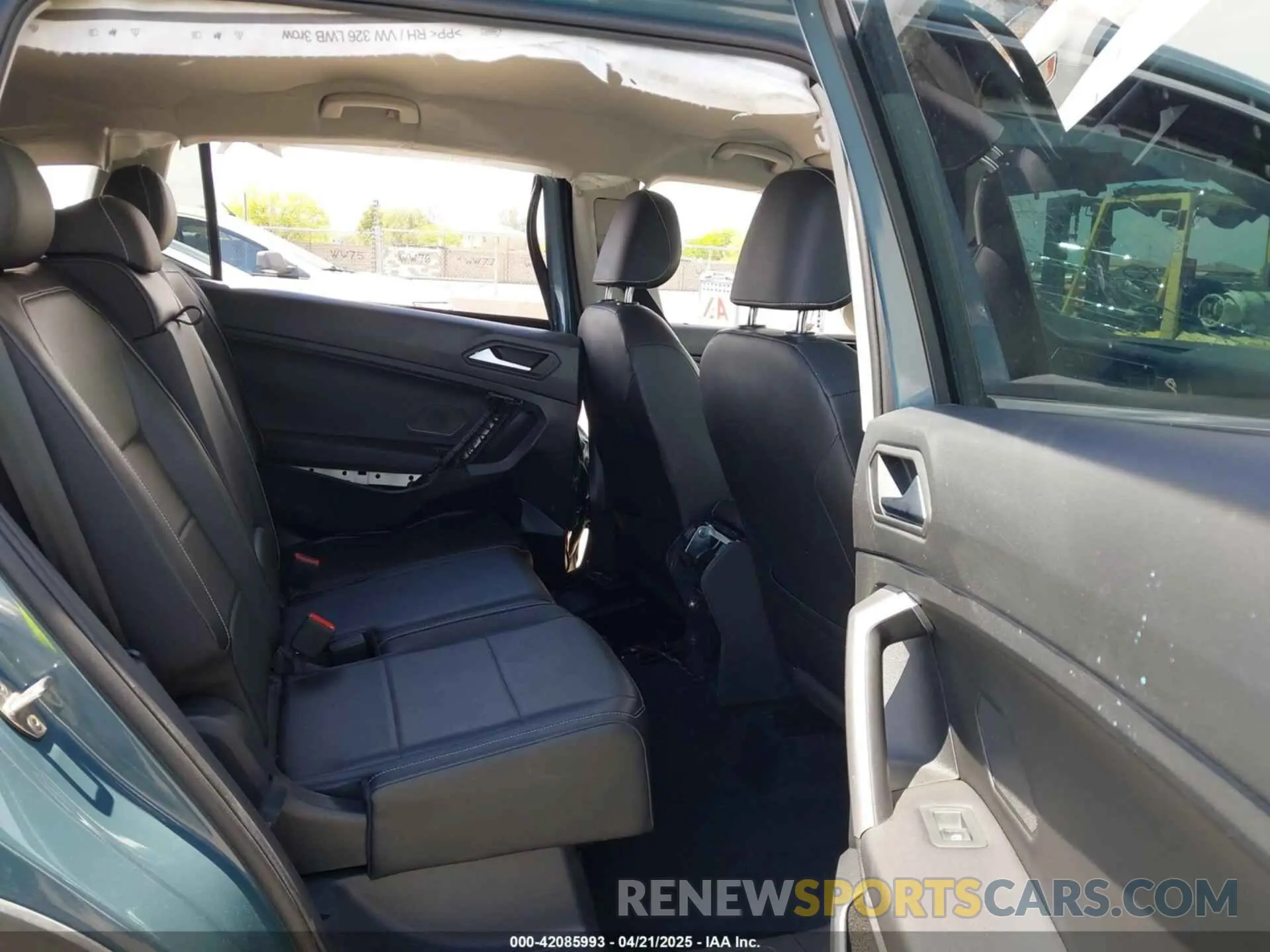 8 fotografías del automóvil dañado 3VV3B7AX5MM146829 VOLKSWAGEN TIGUAN 2021
