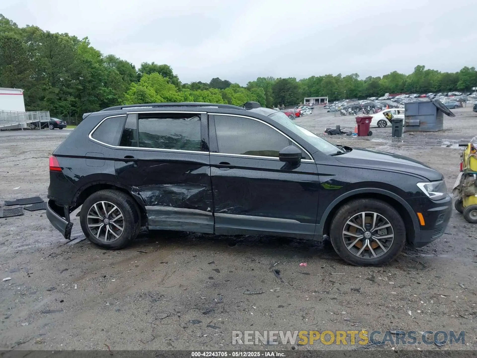 12 fotografías del automóvil dañado 3VV3B7AX6MM021502 VOLKSWAGEN TIGUAN 2021