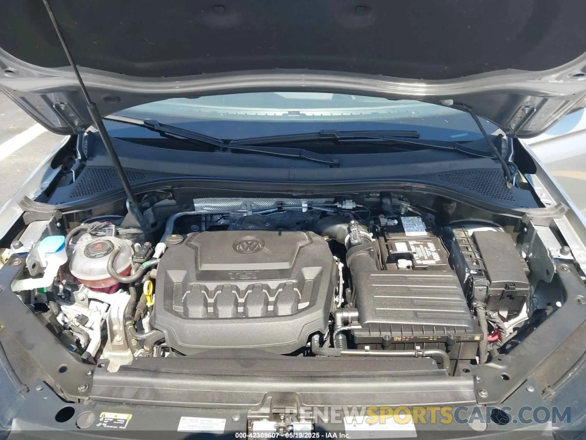 10 fotografías del automóvil dañado 3VV3B7AX6MM035657 VOLKSWAGEN TIGUAN 2021