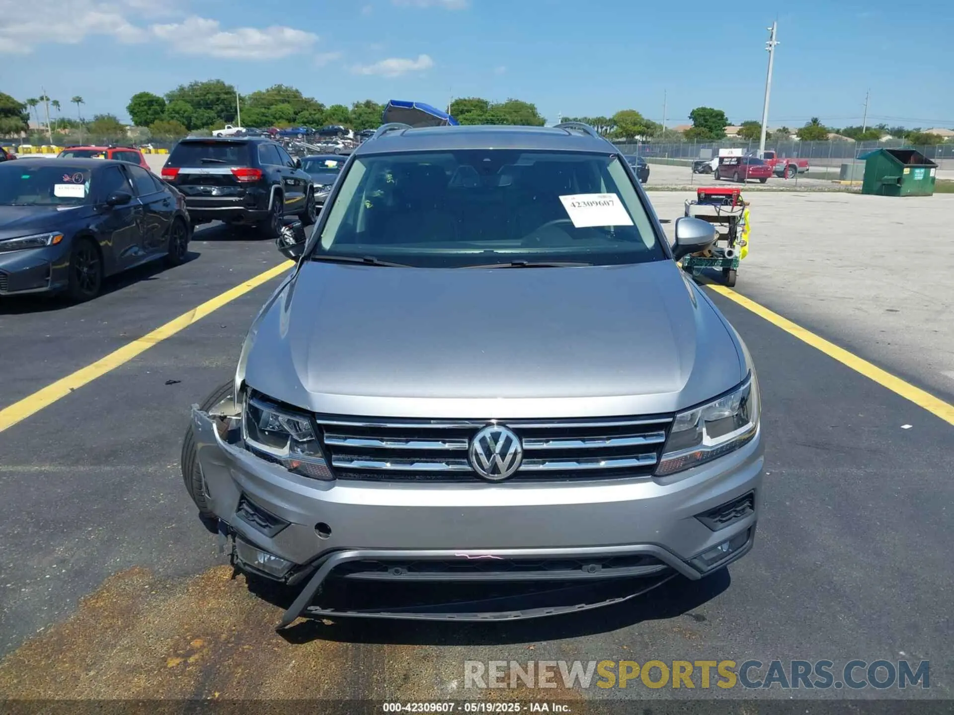 12 fotografías del automóvil dañado 3VV3B7AX6MM035657 VOLKSWAGEN TIGUAN 2021