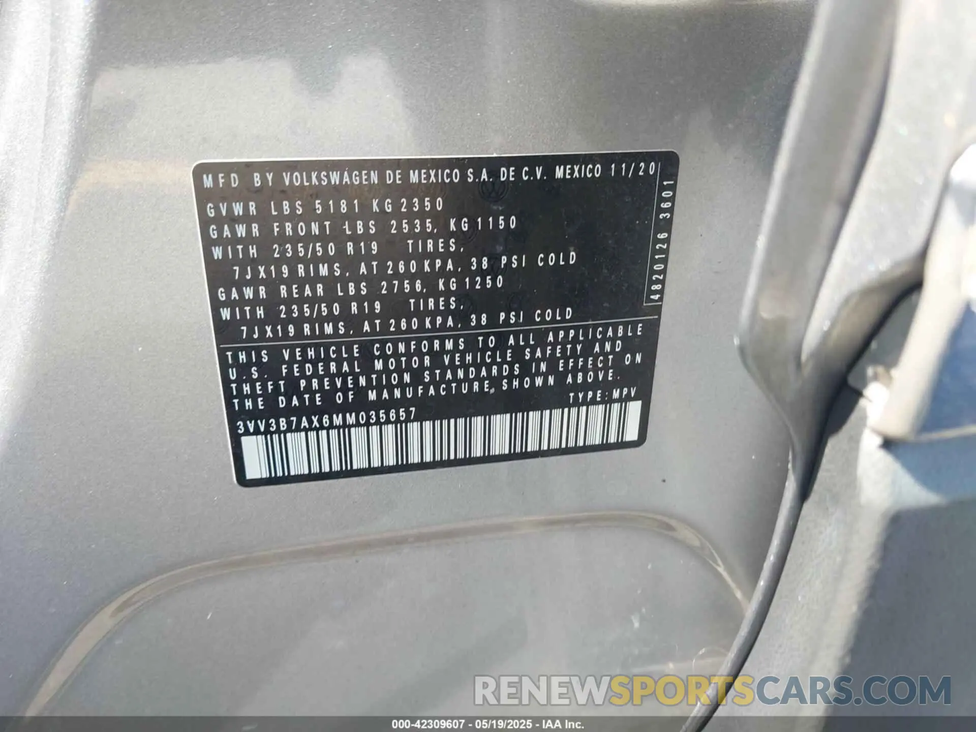 9 fotografías del automóvil dañado 3VV3B7AX6MM035657 VOLKSWAGEN TIGUAN 2021