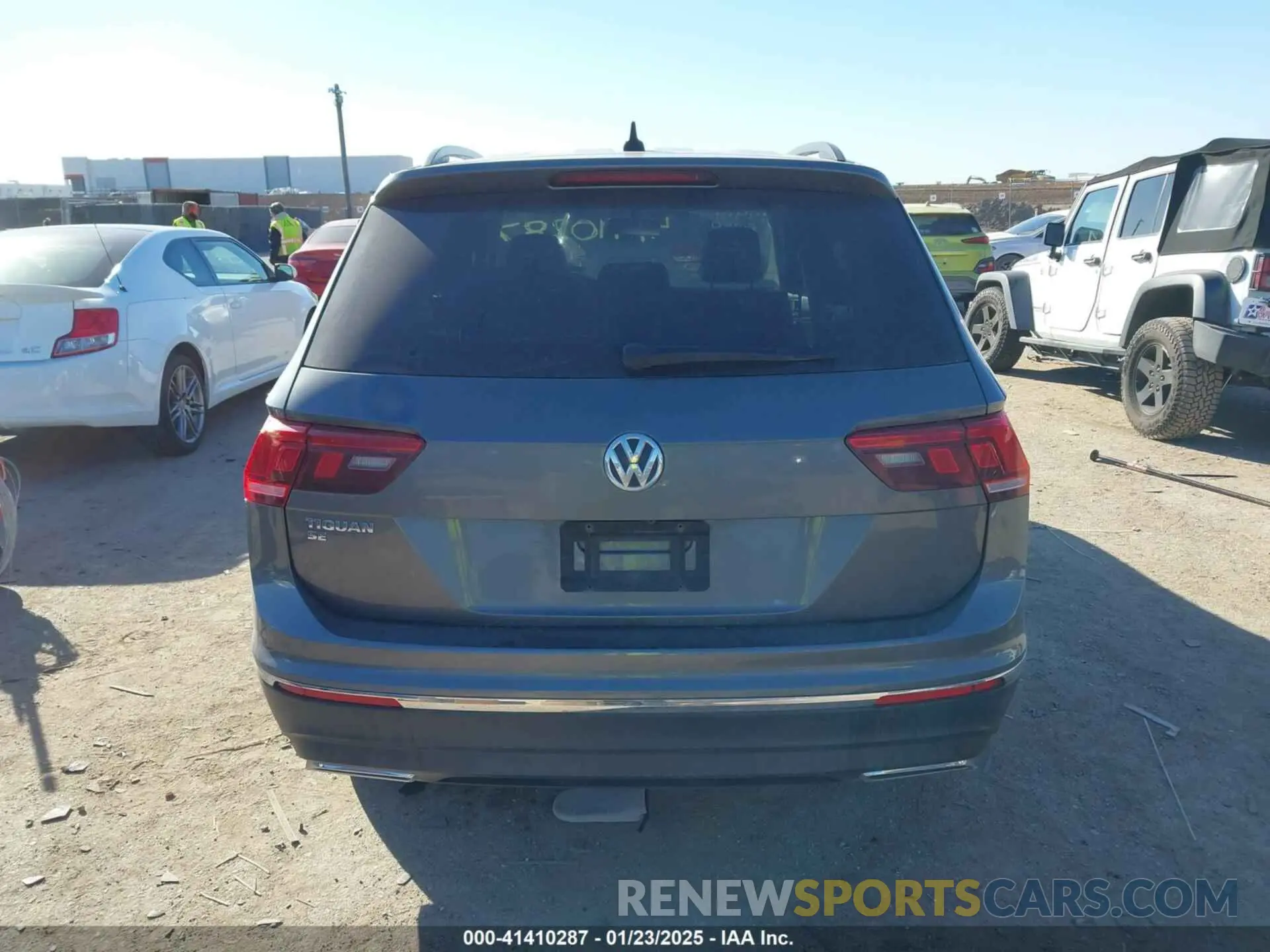 16 fotografías del automóvil dañado 3VV3B7AX8MM087985 VOLKSWAGEN TIGUAN 2021